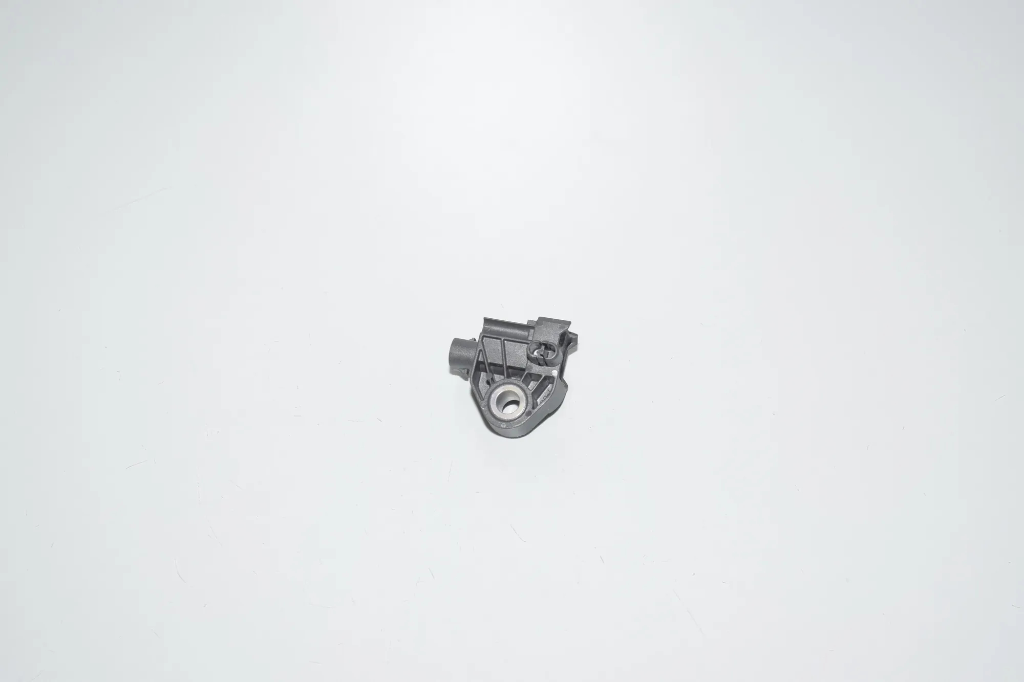 Right Side Impact Sensor – OEM 9341546 · BMW 7 (G11, G12) 730 d, Ld xDrive 2017 – 2