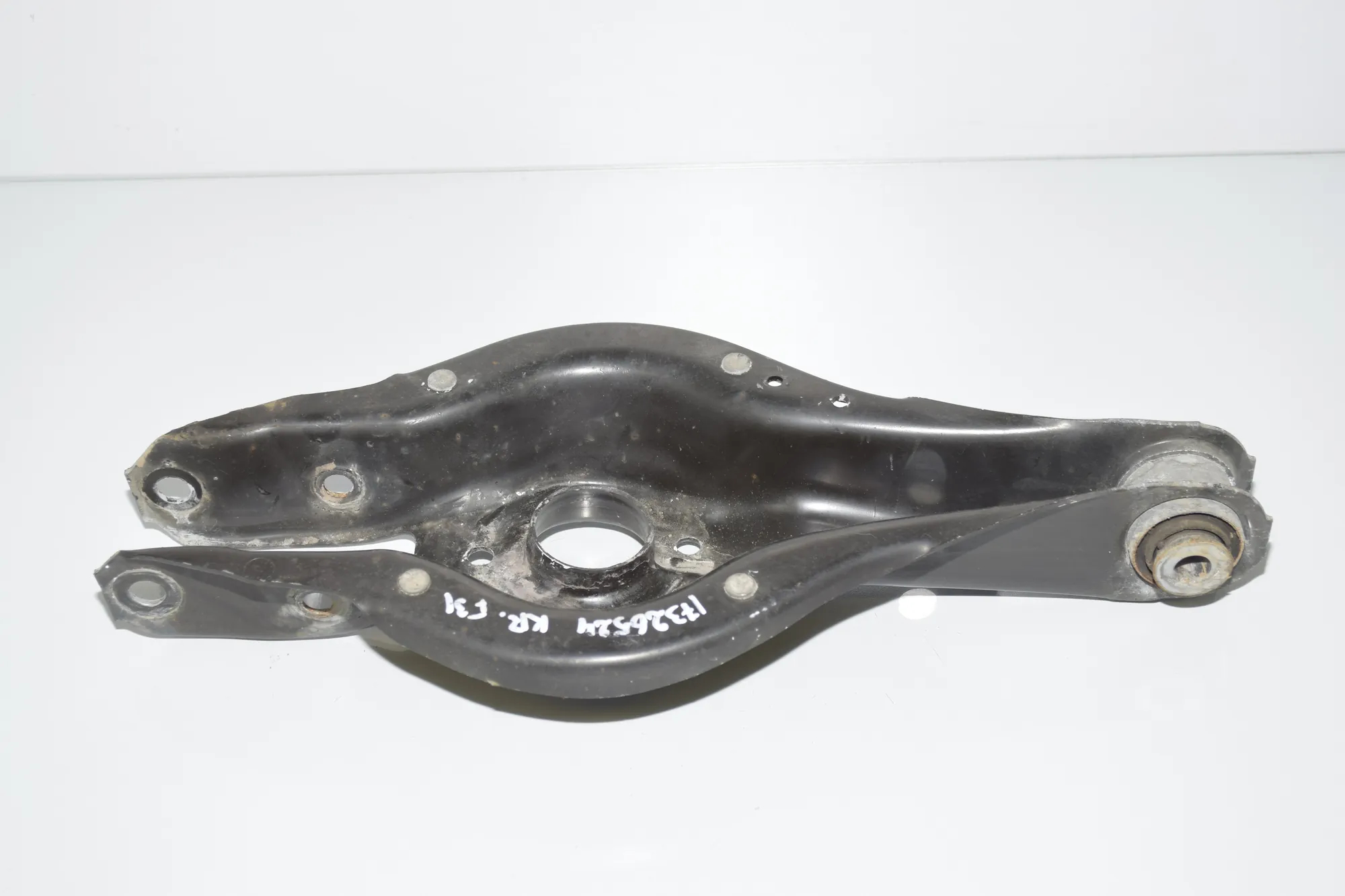 Rear Left Lower Control Arm – OEM 6867540 · BMW 3 Touring (F31) 320 d xDrive 2017