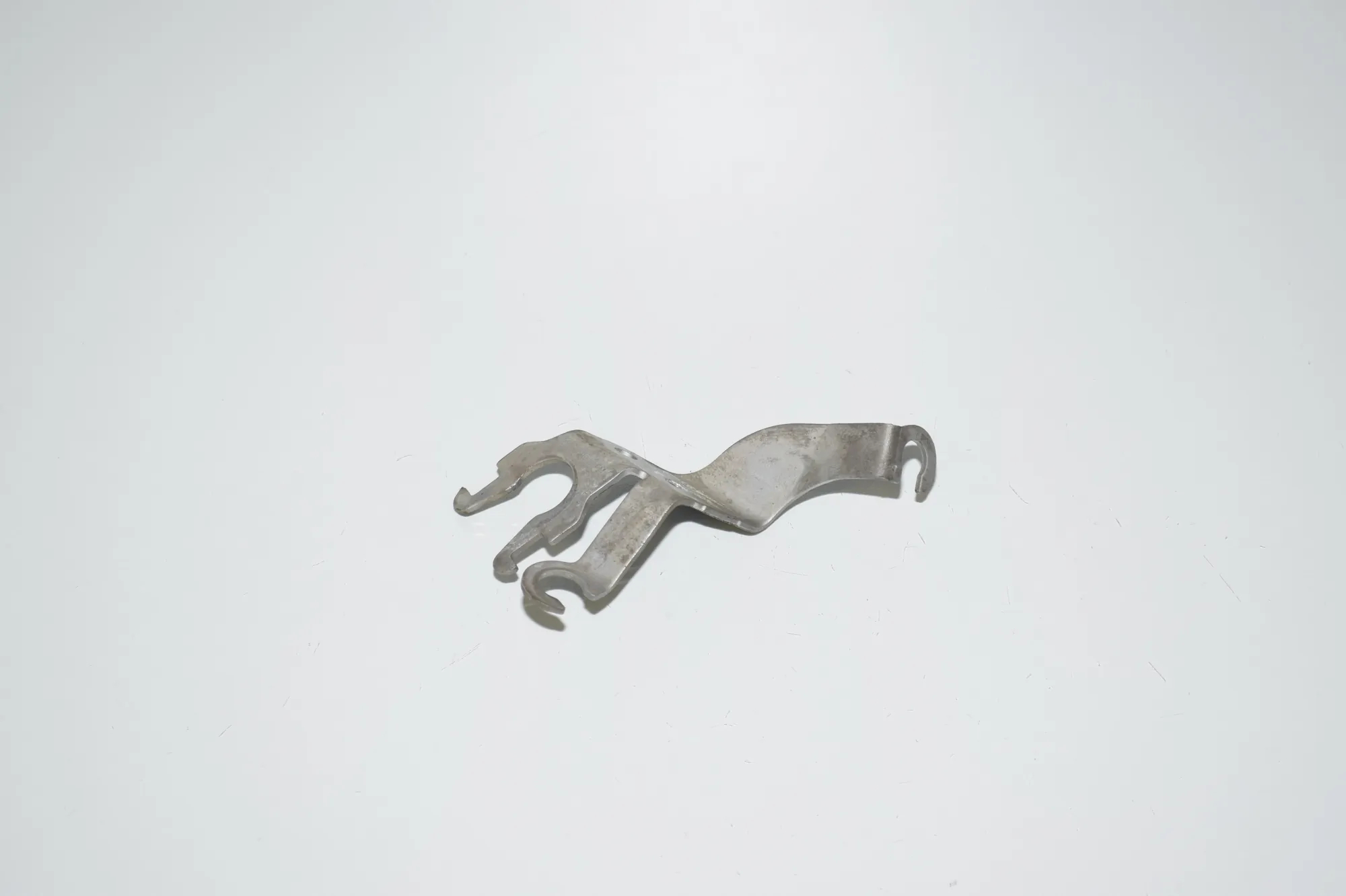 Bracket – OEM 6879182 · BMW 7 (G11, G12) 730 d, Ld xDrive 2017 – 2