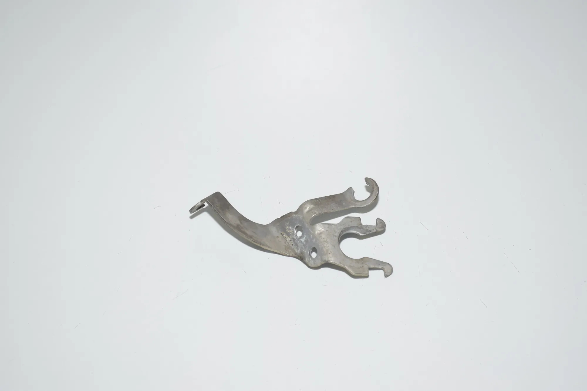 Bracket – OEM 6879182 · BMW 7 (G11, G12) 730 d, Ld xDrive 2017 – 4