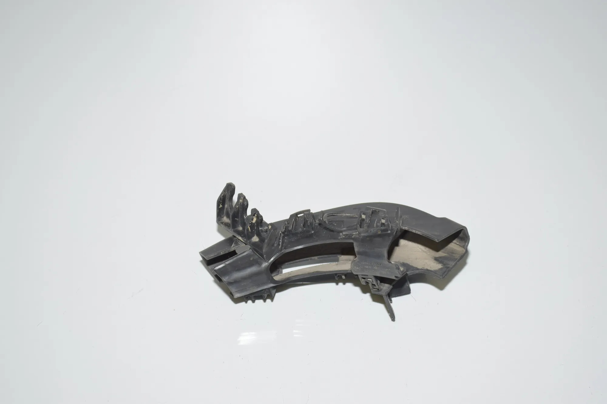 Bracket – OEM 6861837 · BMW 7 (G11, G12) 730 d, Ld xDrive 2017 – 4