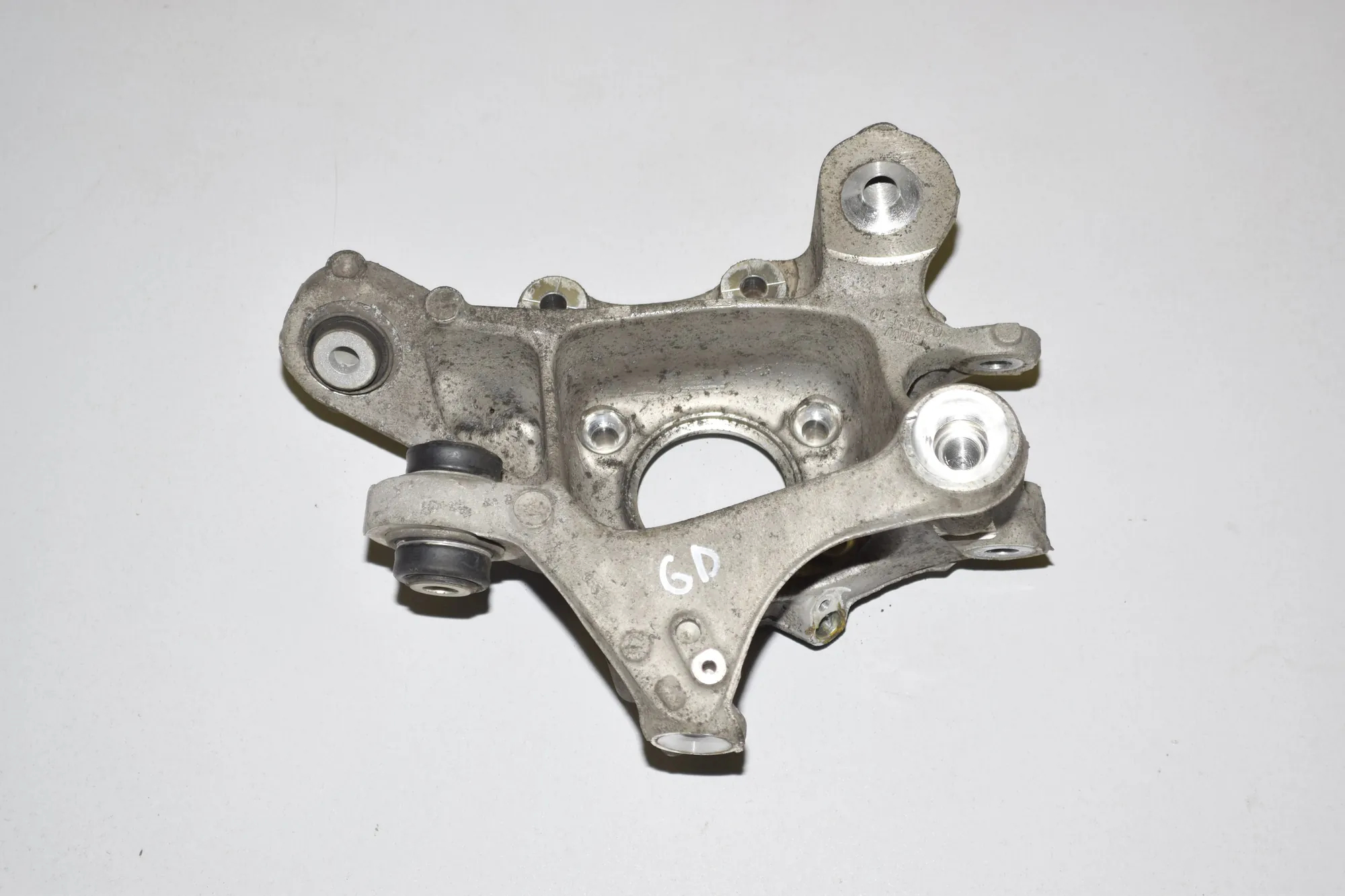 Rear Right Wheel Hub – OEM 6865662 · BMW 7 (G11, G12) 730 d, Ld xDrive 2017 – 3