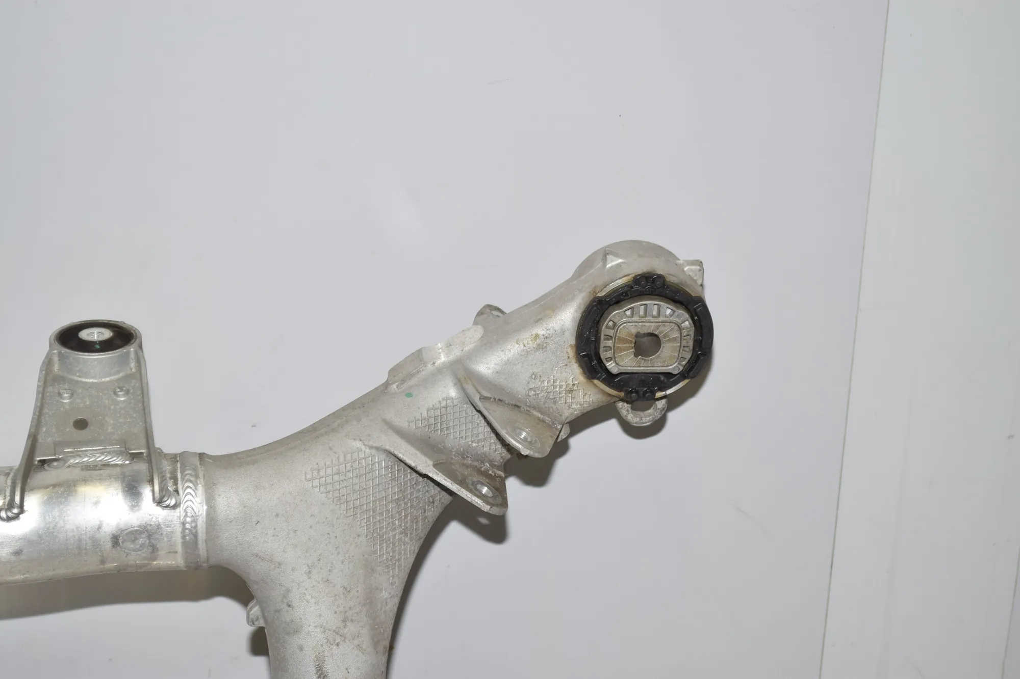 Rear Subframe – OEM 6861096 · BMW 7 (G11, G12) 730 d, Ld xDrive 2017 – 3