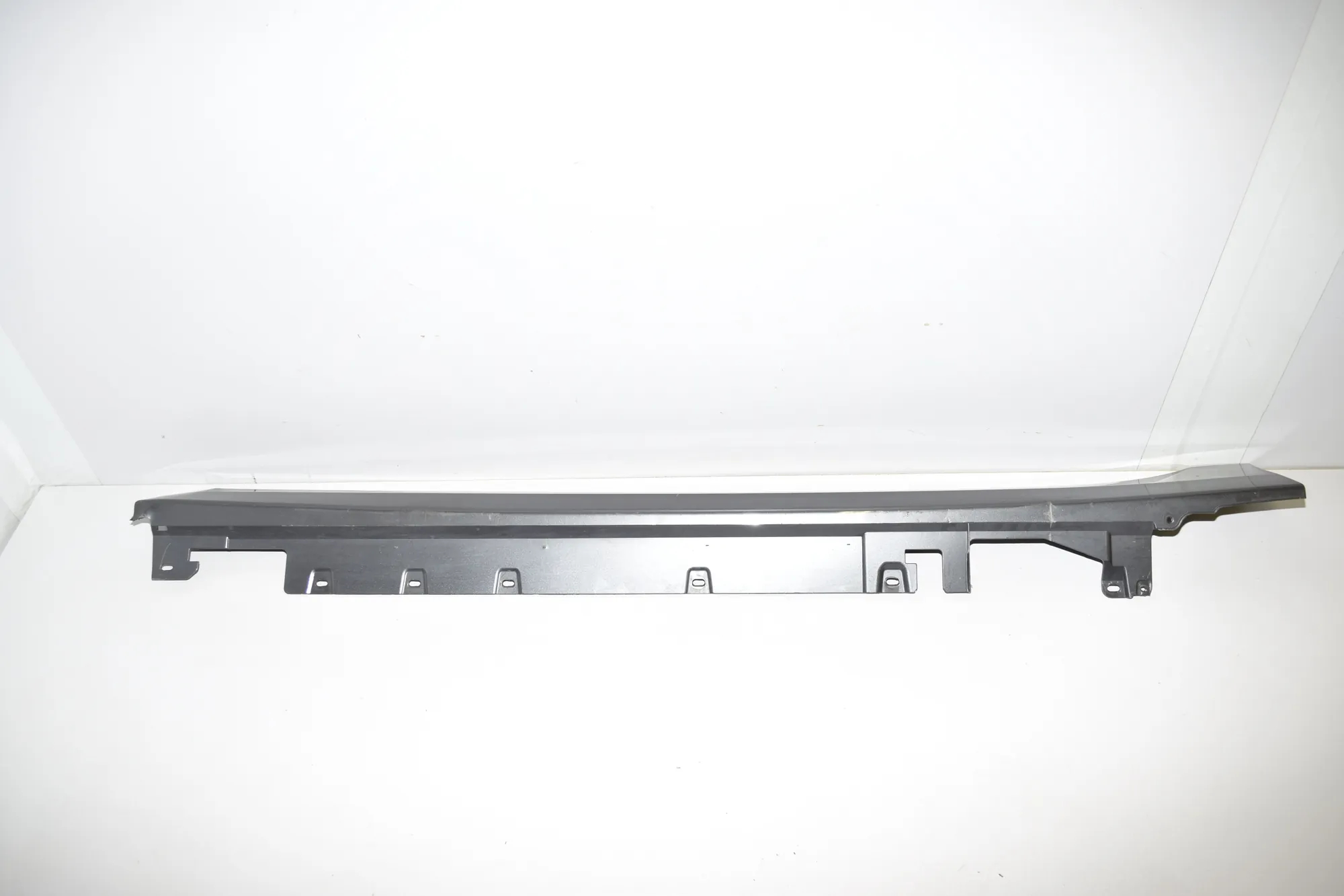 Left Side Plastic Sideskirt Cover – OEM 7461381 · BMW 2 Gran Coupe (F44) BMW 2 Gran Coupe (F44) 228i xDrive 2021 – 2