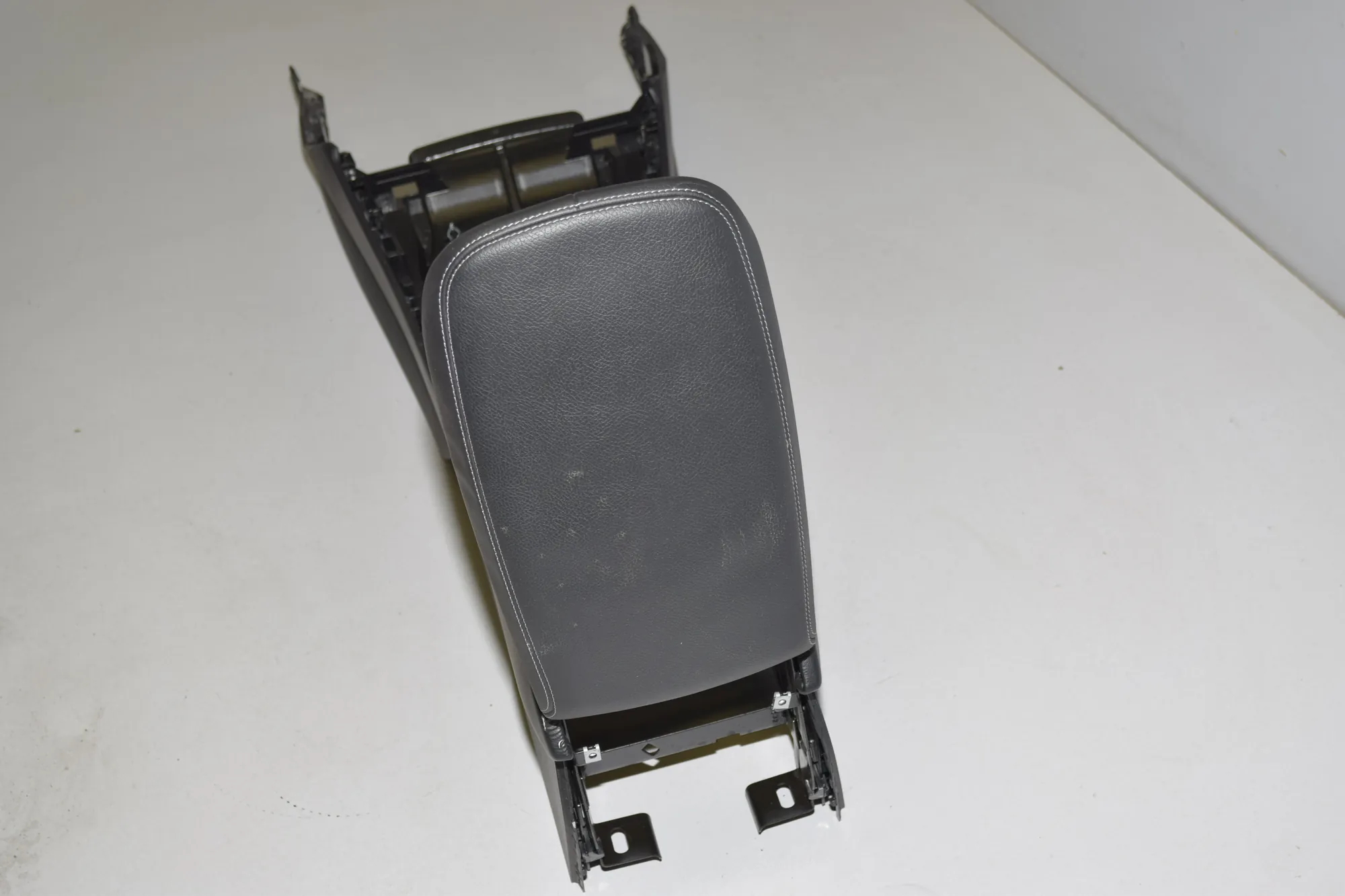 Center Console – OEM 51169204253 · BMW X3 (F25) xDrive 20 d 2012 – 3