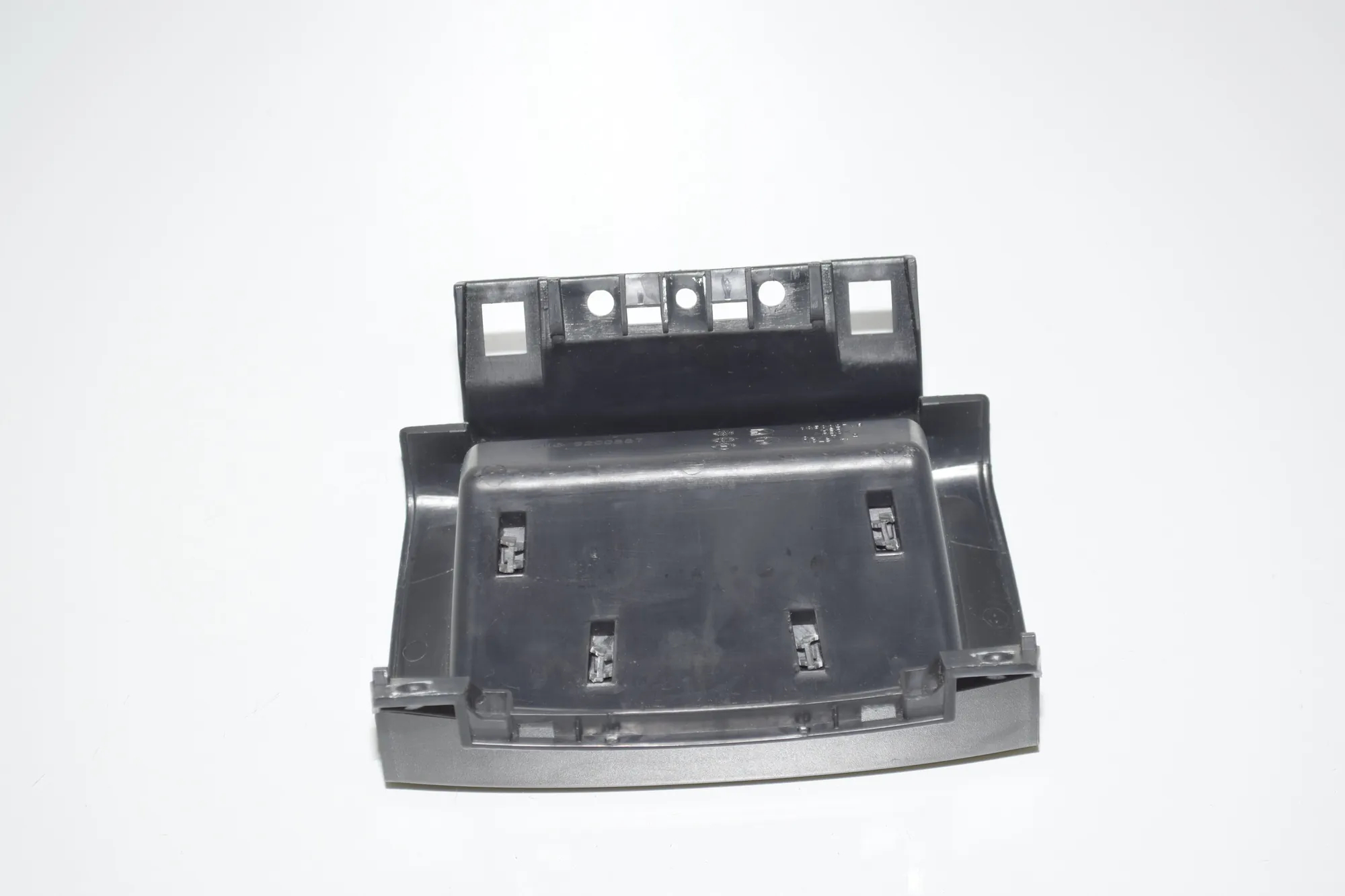 Glove Compartment – OEM 9200887 · BMW X3 (F25) xDrive 20 d 2012 – 4