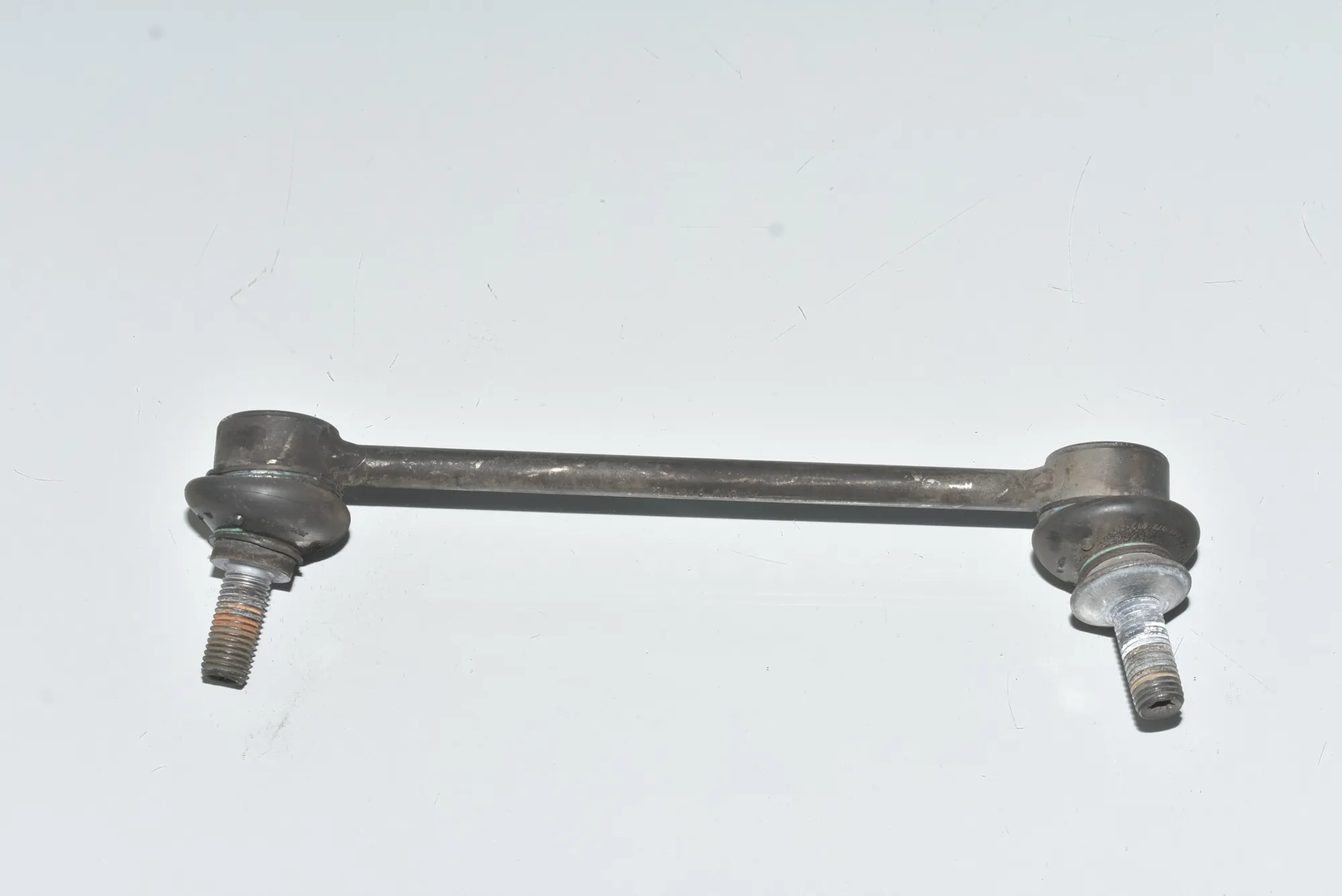 Rear Right Stabilizer Link – OEM 33556786429 · BMW 5 Touring (F11) 530 d xDrive 2014 – 3