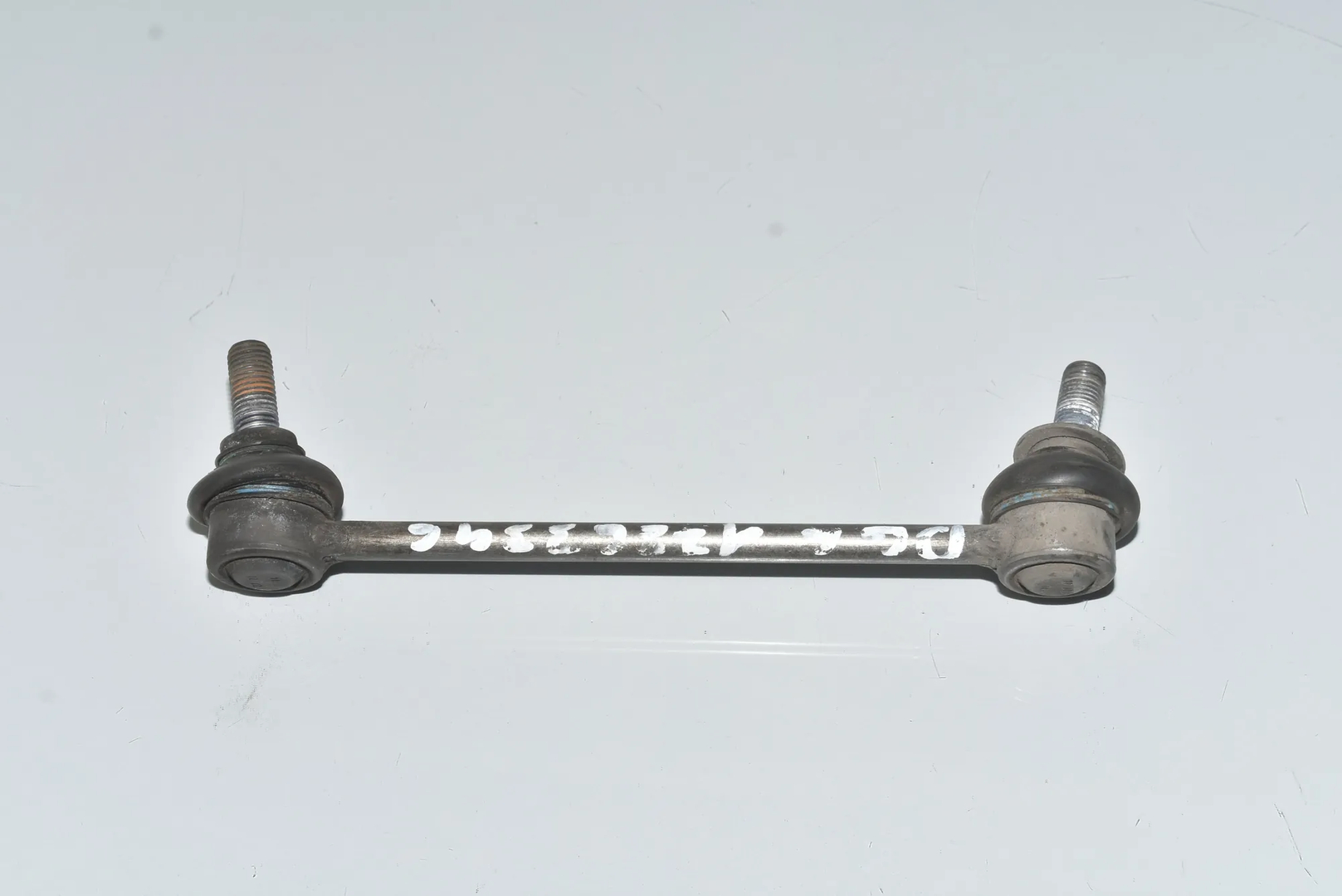 Rear Right Stabilizer Link – OEM 33556786429 · BMW 5 Touring (F11) 530 d xDrive 2014 – 2