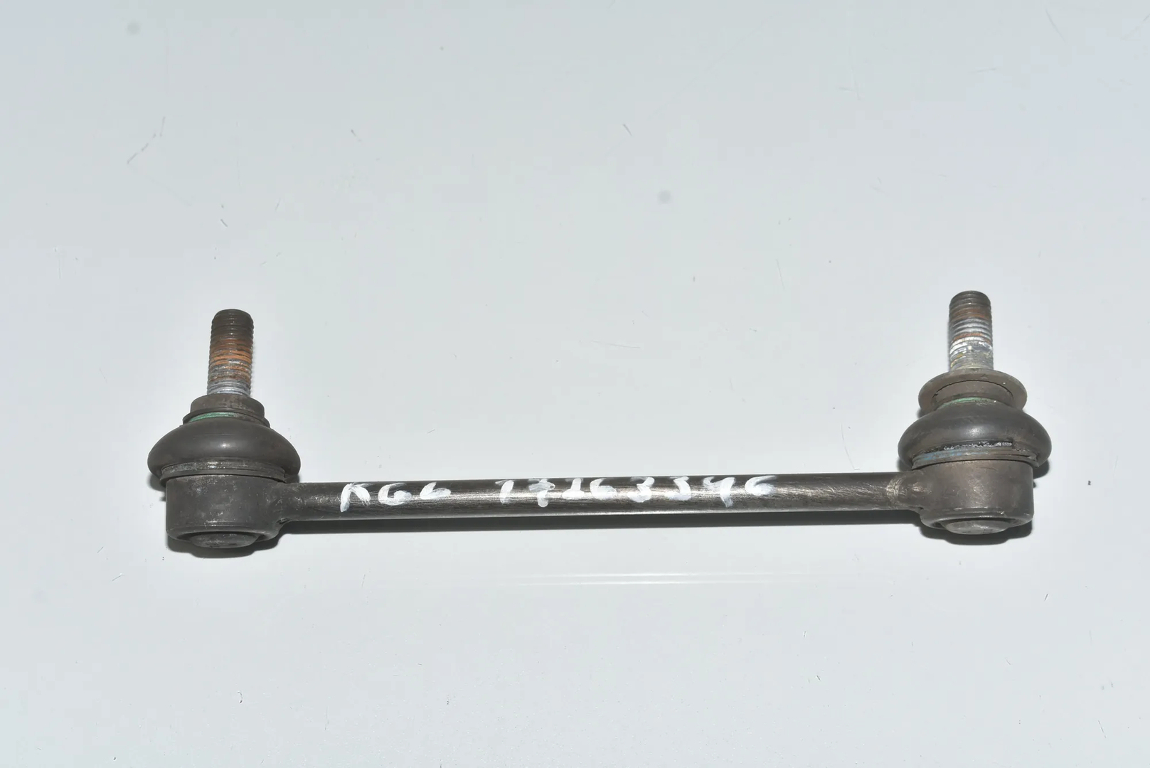 Rear Left Stabilizer Link – OEM 33556786429 · BMW 5 Touring (F11) 530 d xDrive 2014