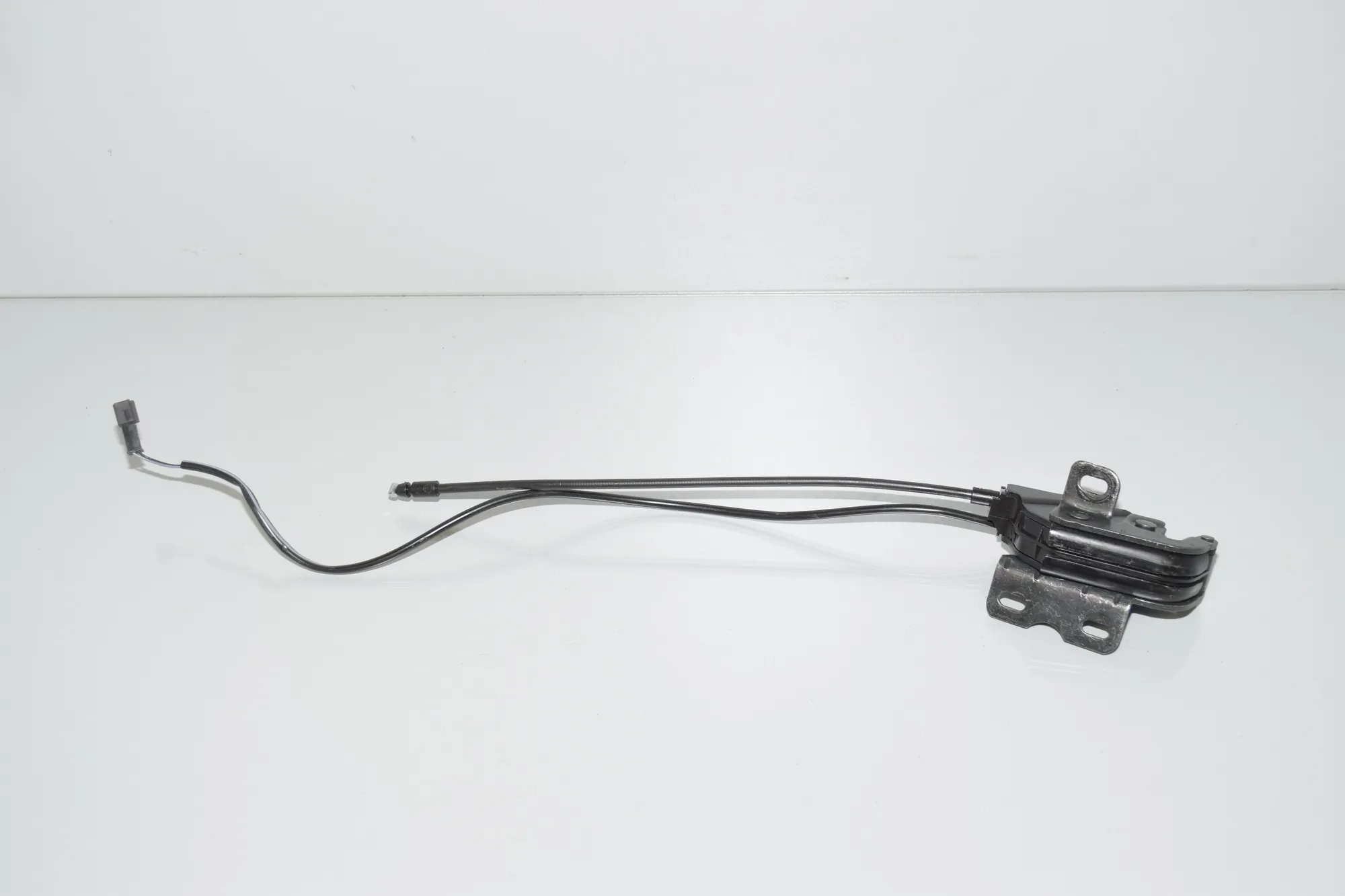 Rear Right Door Lock – OEM 7291034 · BMW i3 (I01) BMW i3 (I01) Hybrid 2020