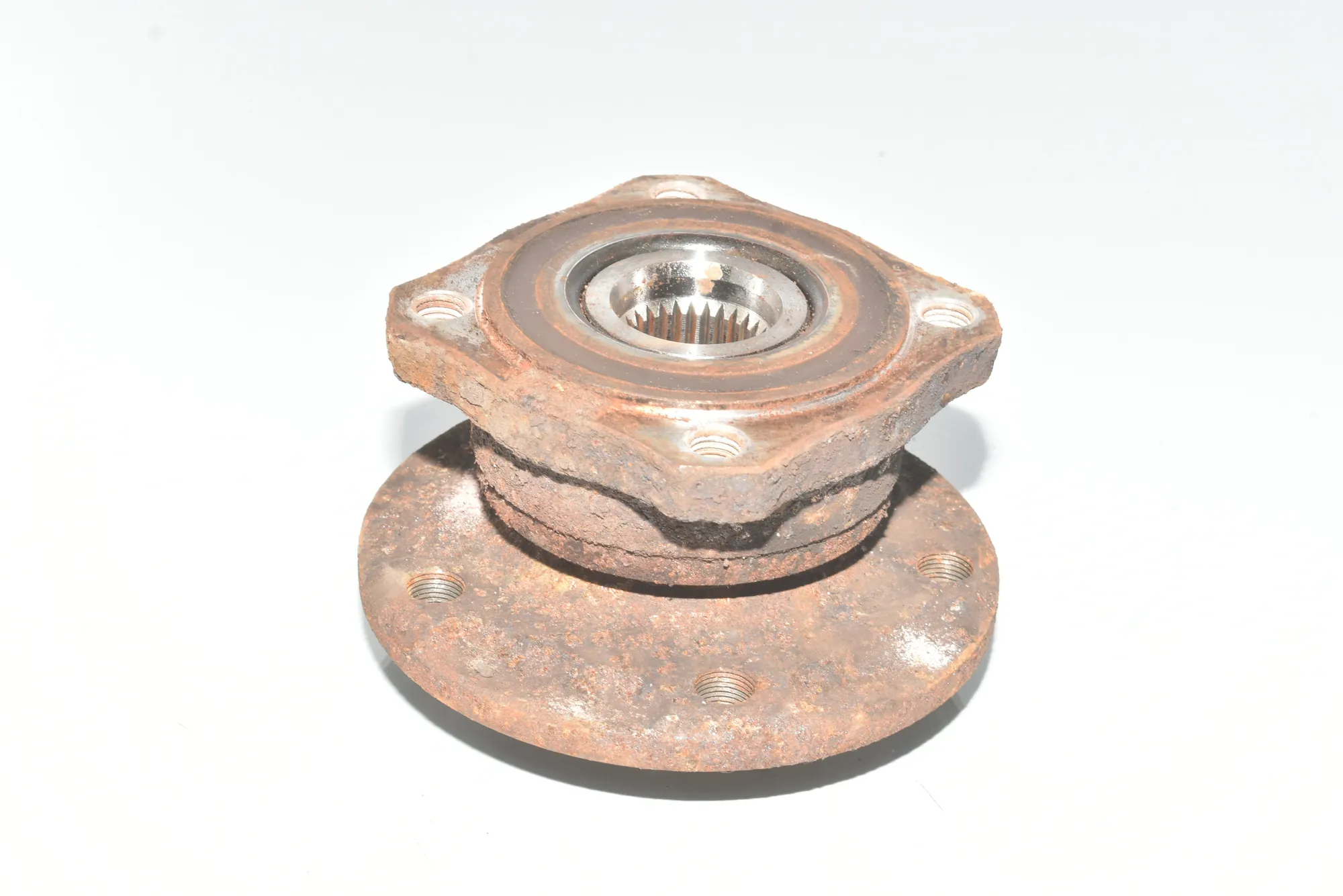 Rear Left Wheel Bearing – OEM 6787015 · BMW X3 (F25) xDrive 20 d 2012 – 4