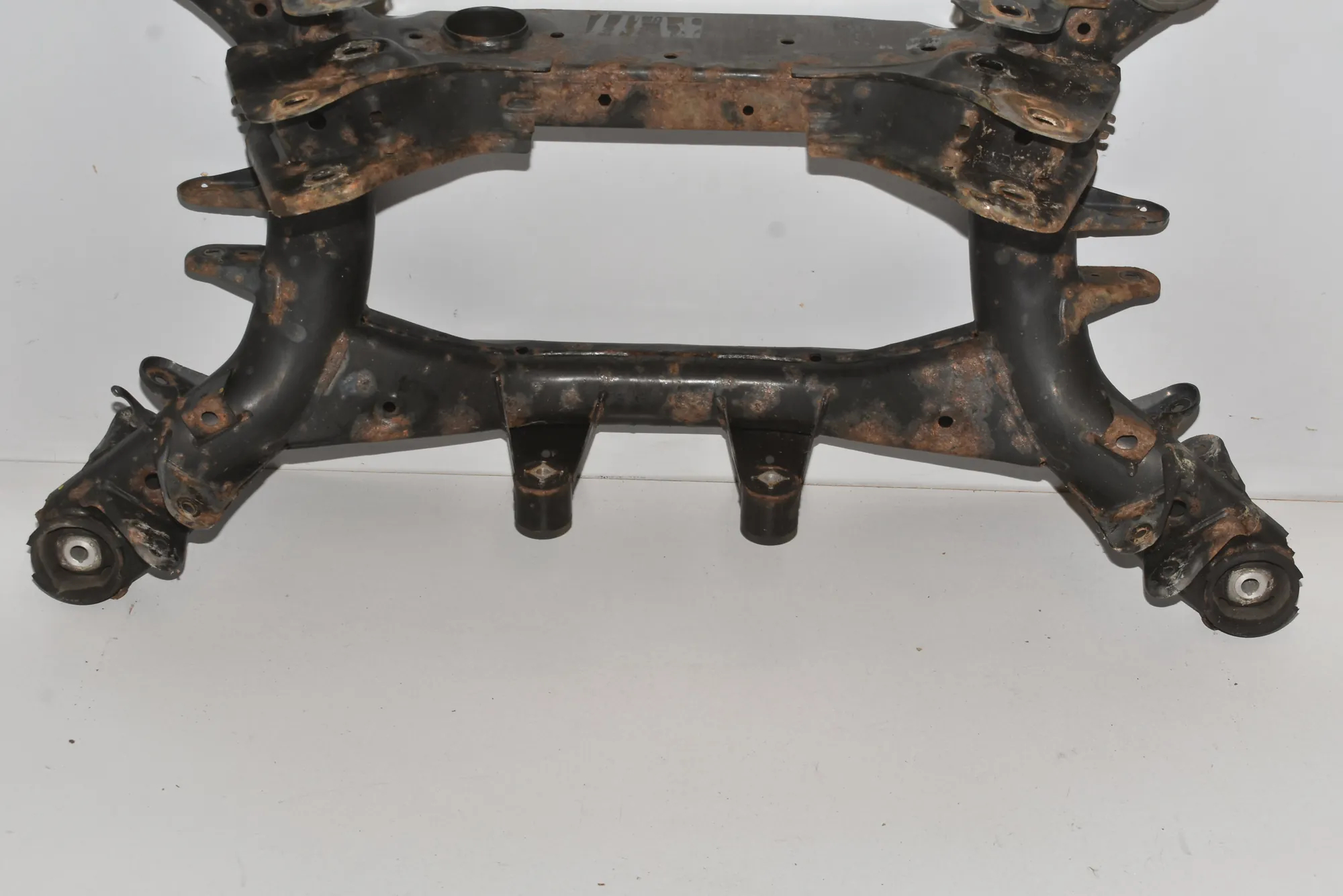 Rear Subframe – OEM 33316857983 · BMW X3 (F25) xDrive 20 d 2012 – 3