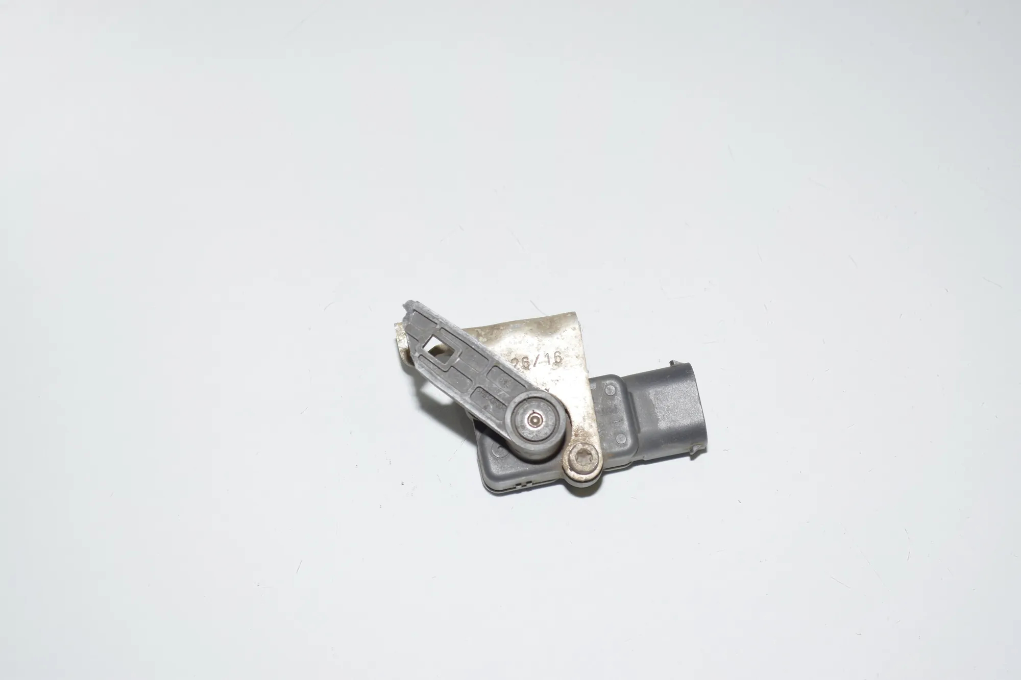 Rear Right Height Level Sensor – OEM 37146870200 · BMW i3 (I01) BMW i3 (I01) Hybrid 2016 – 4