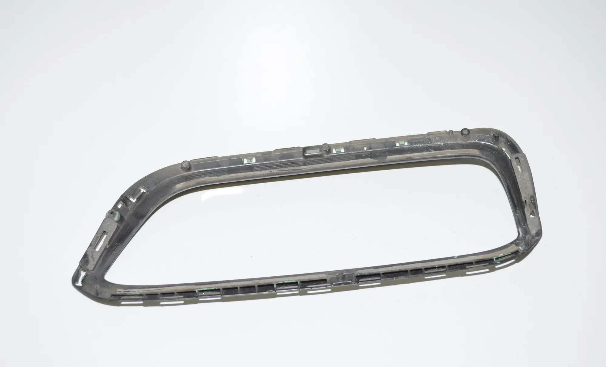 Front Right Grill – OEM 7955388 · BMW i3 (I01) BMW i3 (I01) Hybrid 2019 – 3