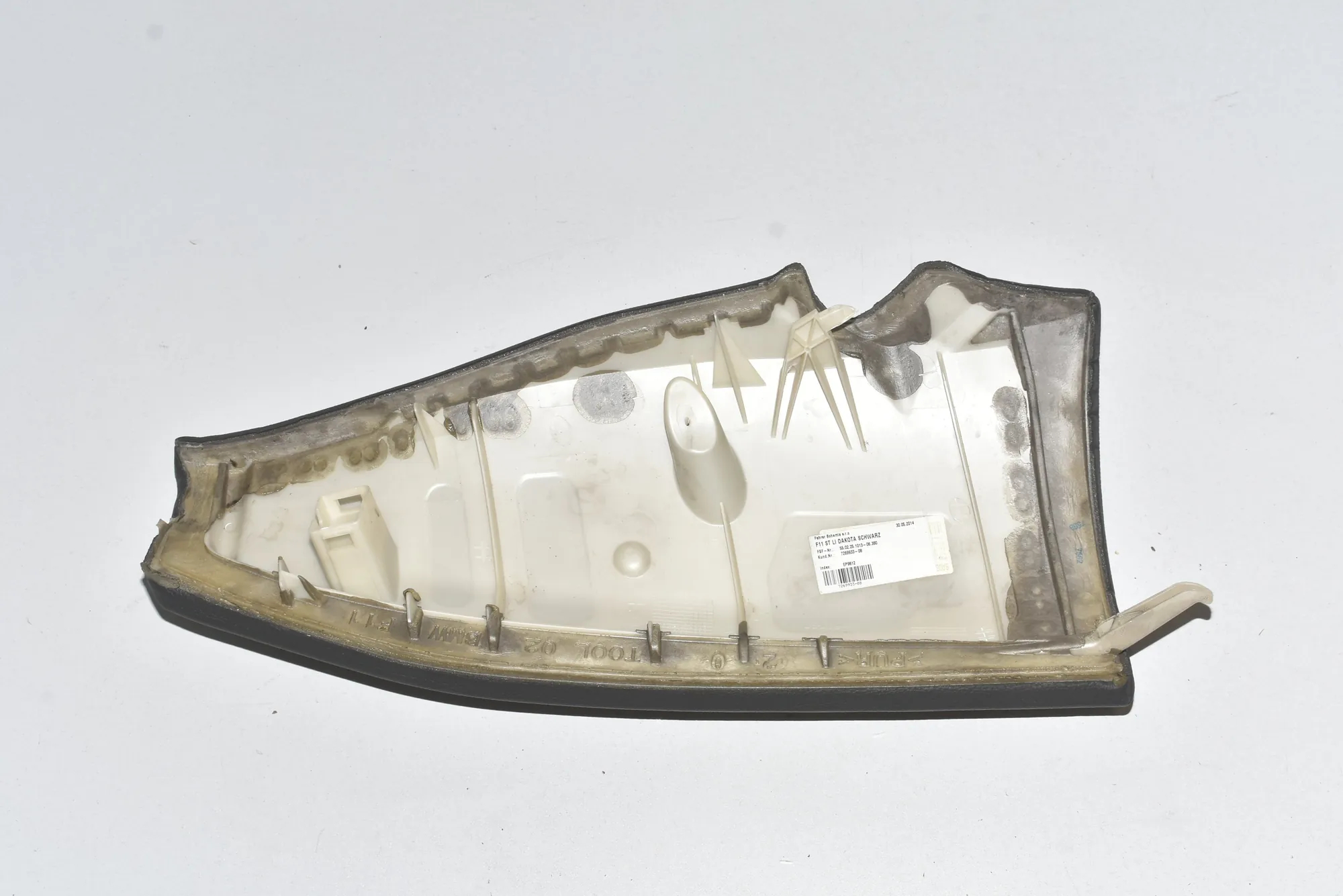 Other Interior Parts – OEM 52207269933 · BMW 5 Touring (F11) 530 d xDrive 2014 – 3