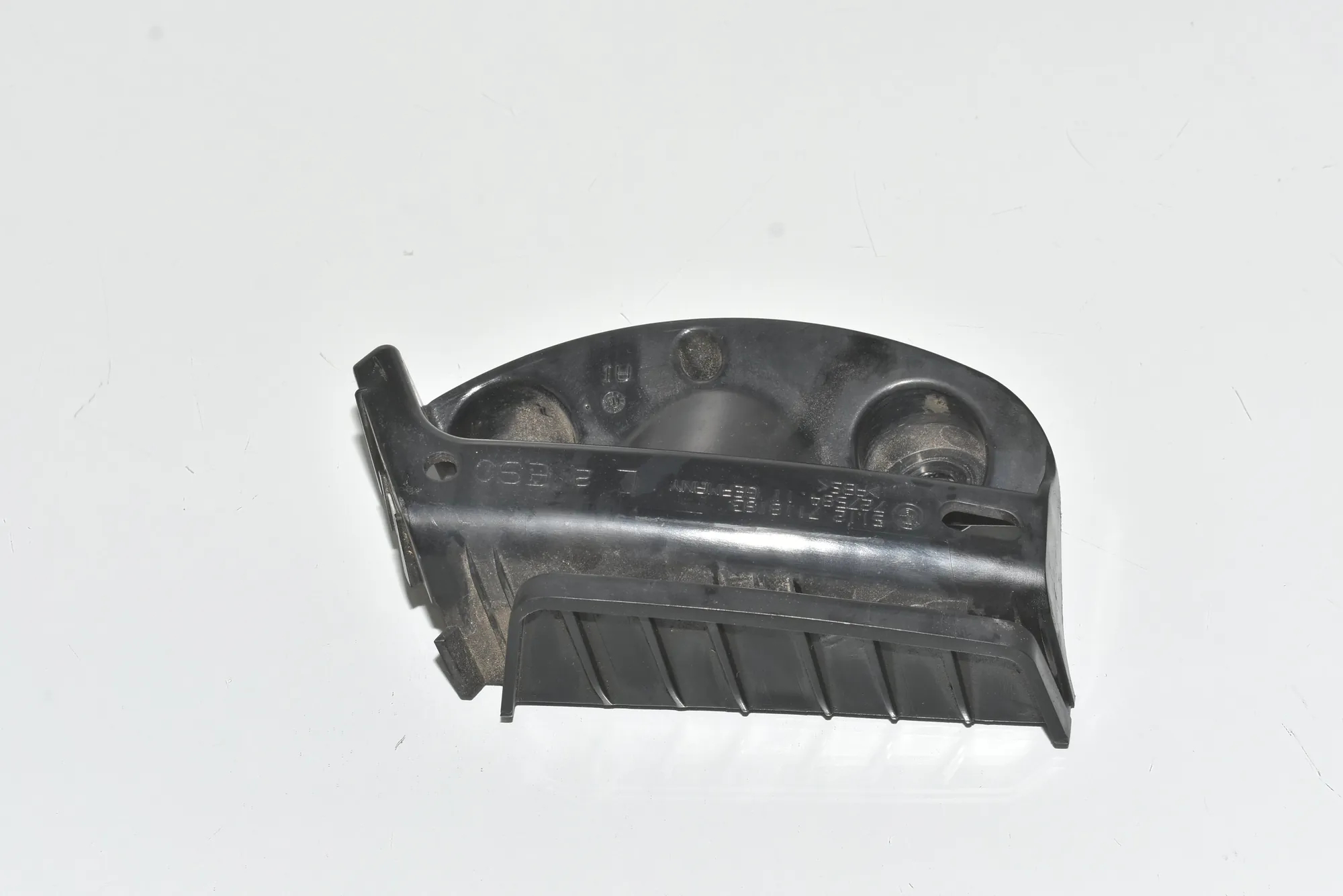 Rear Left Bumper Bracket – OEM 51127118193 · BMW 3 (E90) 325 d 2010 – 2