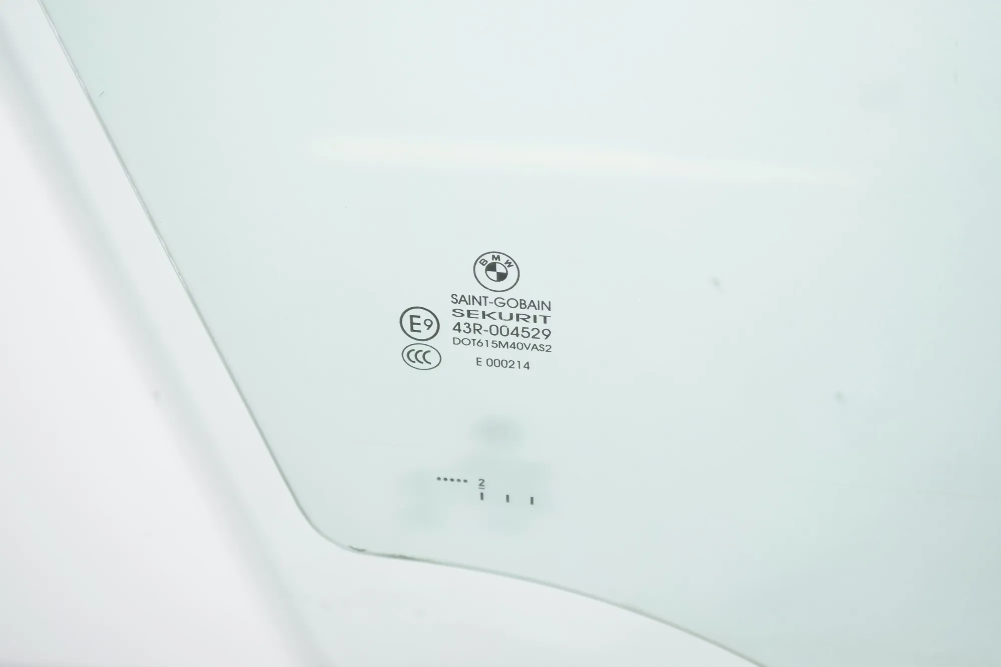 Front Right Door Window – OEM 51337205850 · BMW X3 (F25) xDrive 20 d 2012 – 4