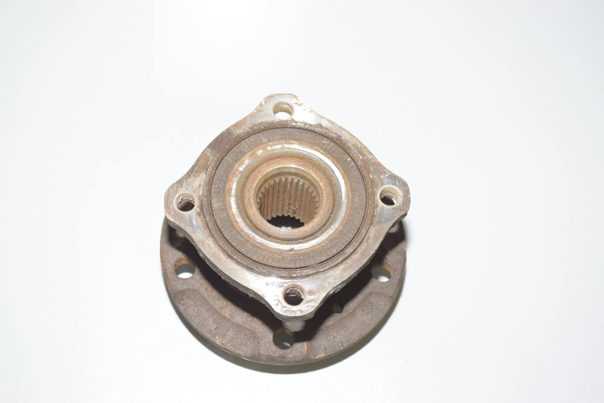 Rear Right Wheel Bearing – OEM 33006867806 · BMW 5 Touring (F11) 520 d 2011 – 3
