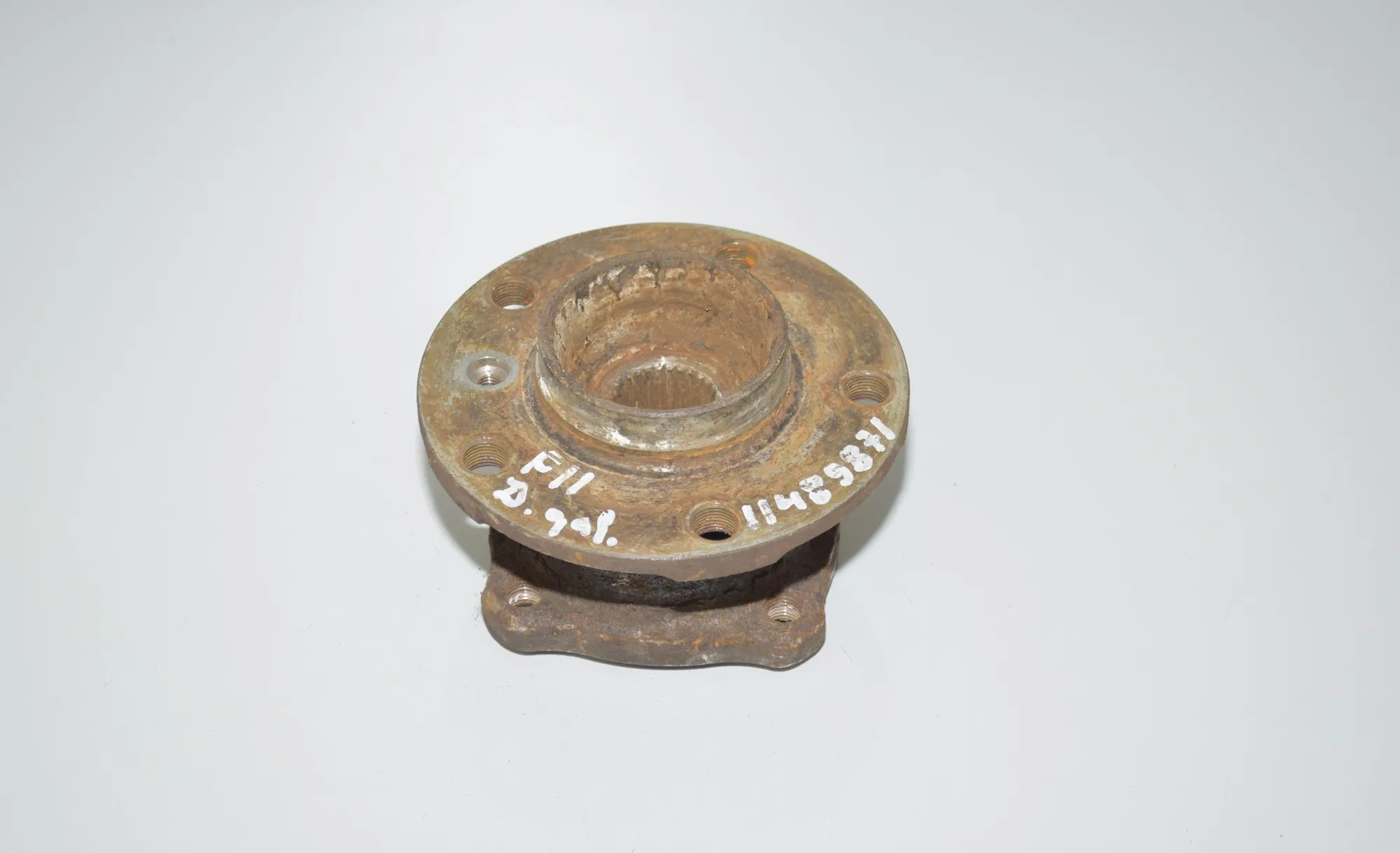 Rear Right Wheel Bearing – OEM 33006867806 · BMW 5 Touring (F11) 520 d 2011 – 2