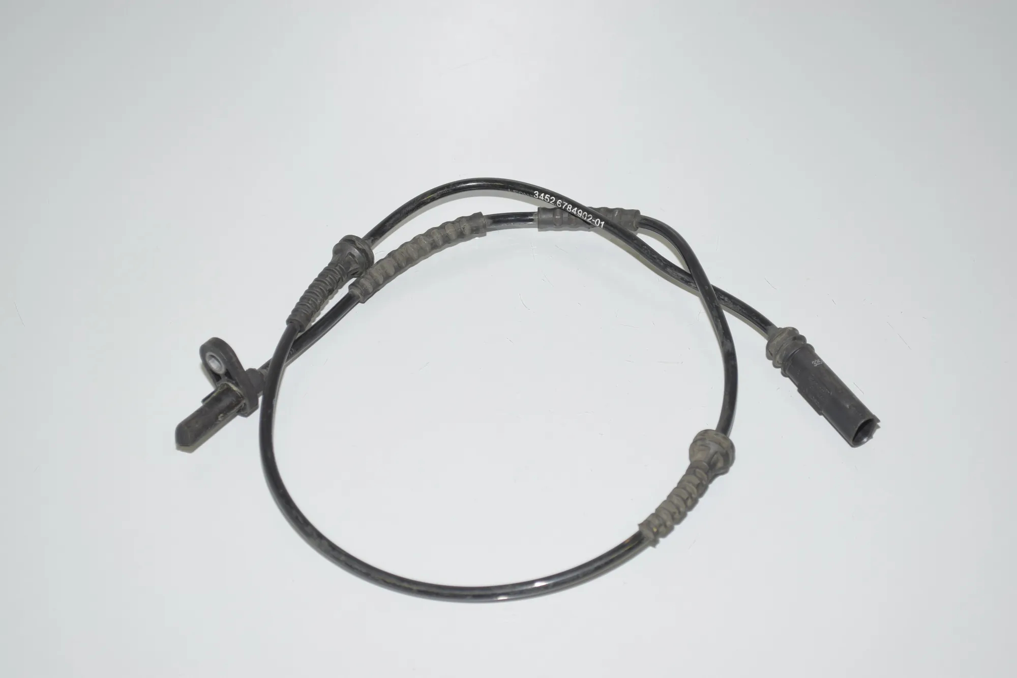 Front Right ABS Sensor – OEM 34526784902 · BMW 7 (F01, F02) BMW 7 (F01, F02) 730 d xDrive 2011 – 2