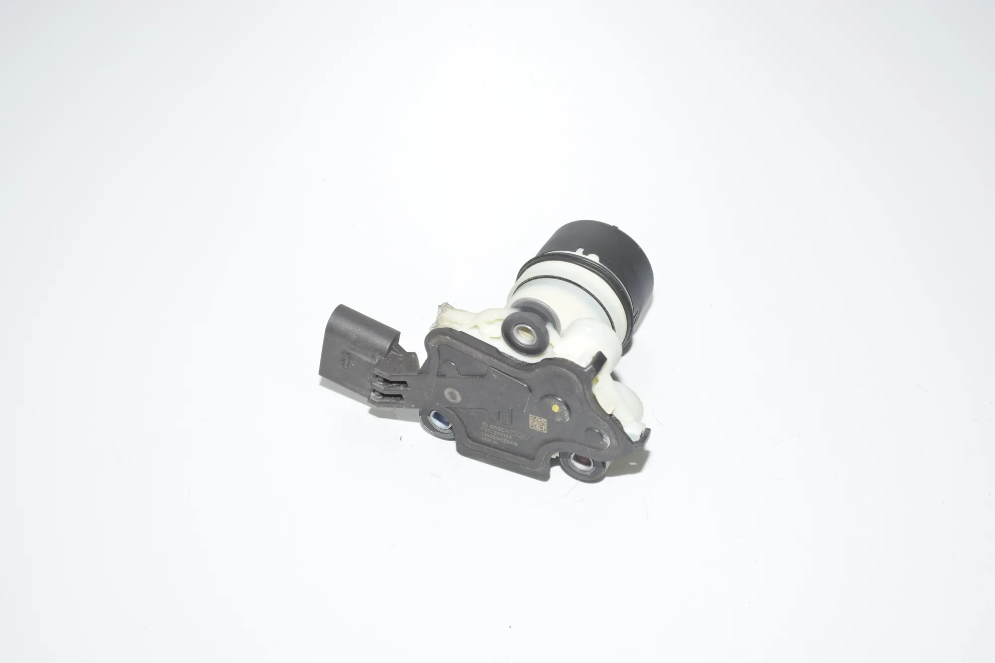 AdBlue Pump – OEM 1140514125416 · BMW 5 Touring (F11) 530 d xDrive 2014 – 3