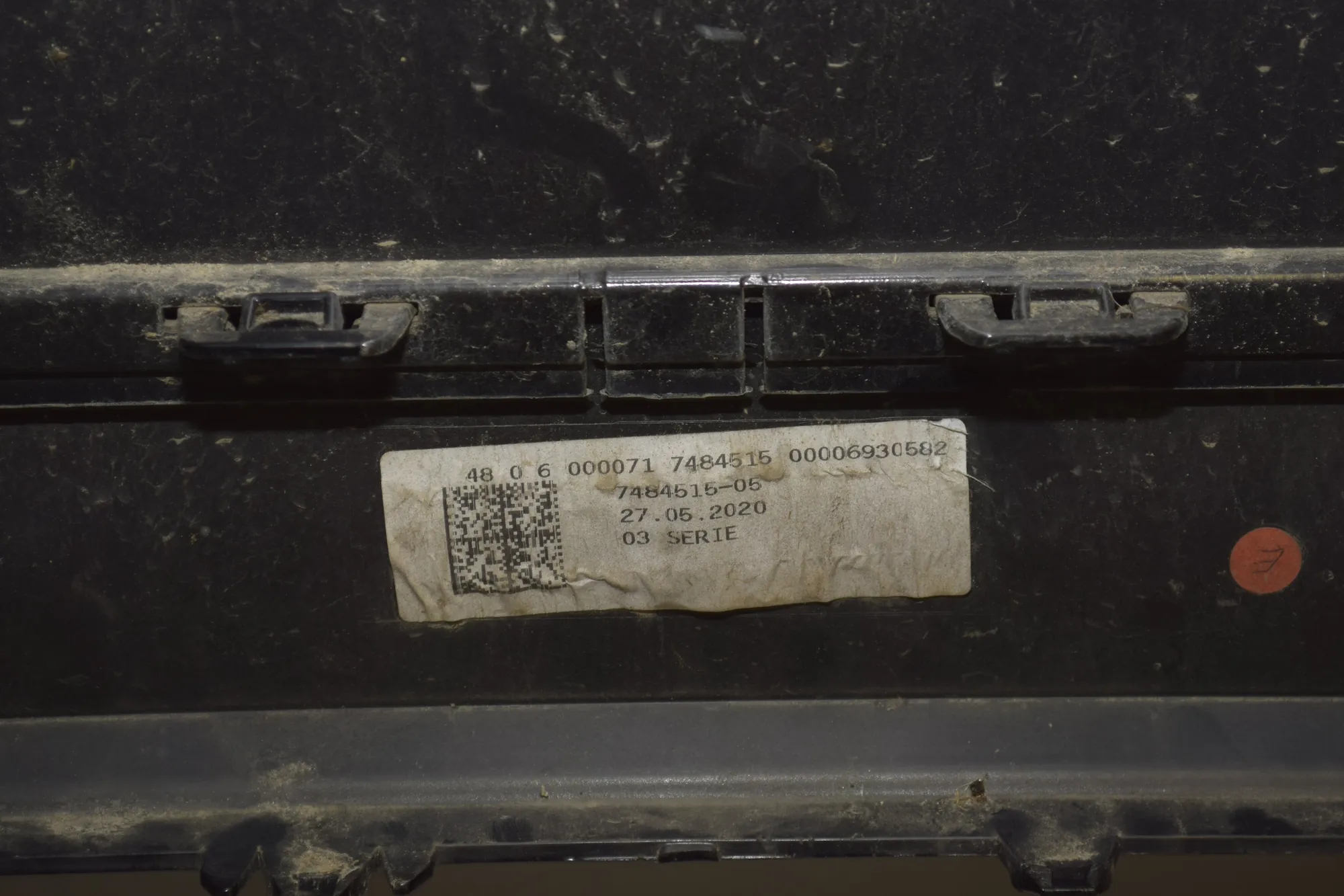 Front Bumper – OEM 7484515 · BMW i3 (I01) BMW i3 (I01) Electric 2020 – 4