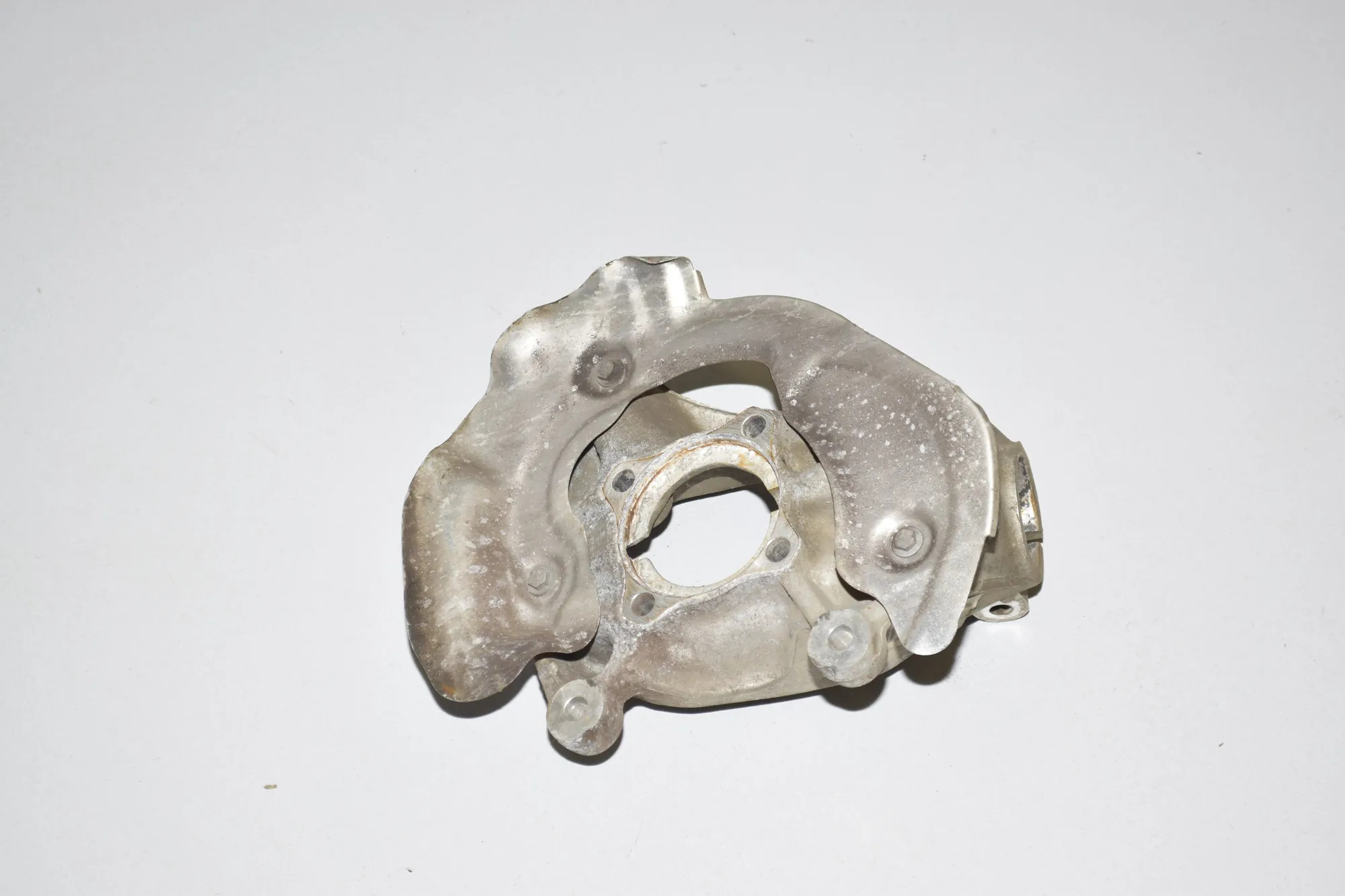 Front Left Wheel Hub – OEM 31216852159 · BMW i3 (I01) BMW i3 (I01) Electric 2014