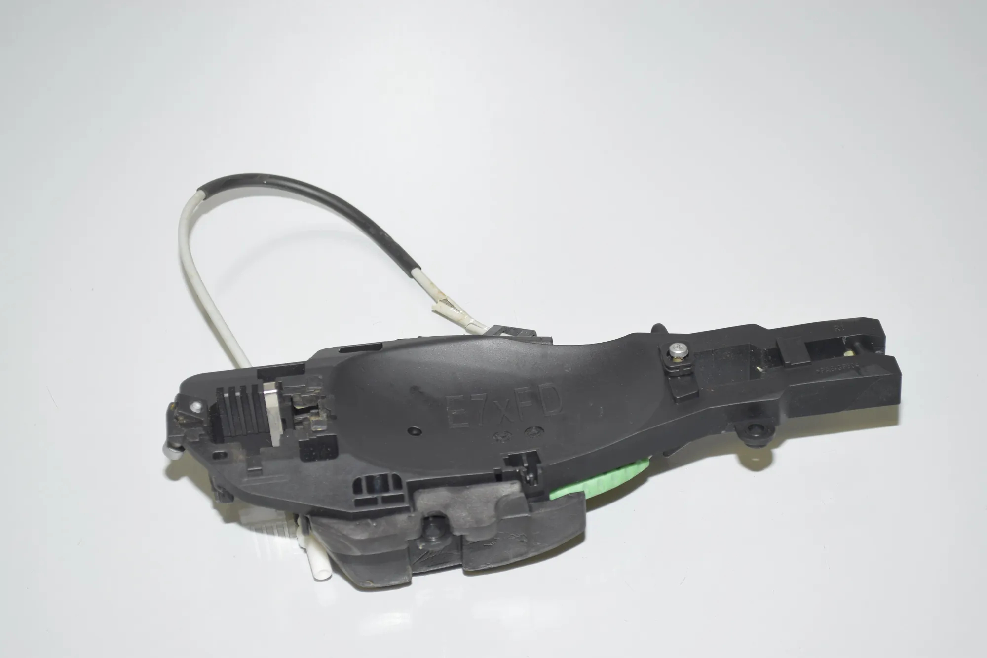 Rear Right Door Interior Handle Frame – OEM 51217193264 · BMW X3 (F25) xDrive 20 d 2012 – 2