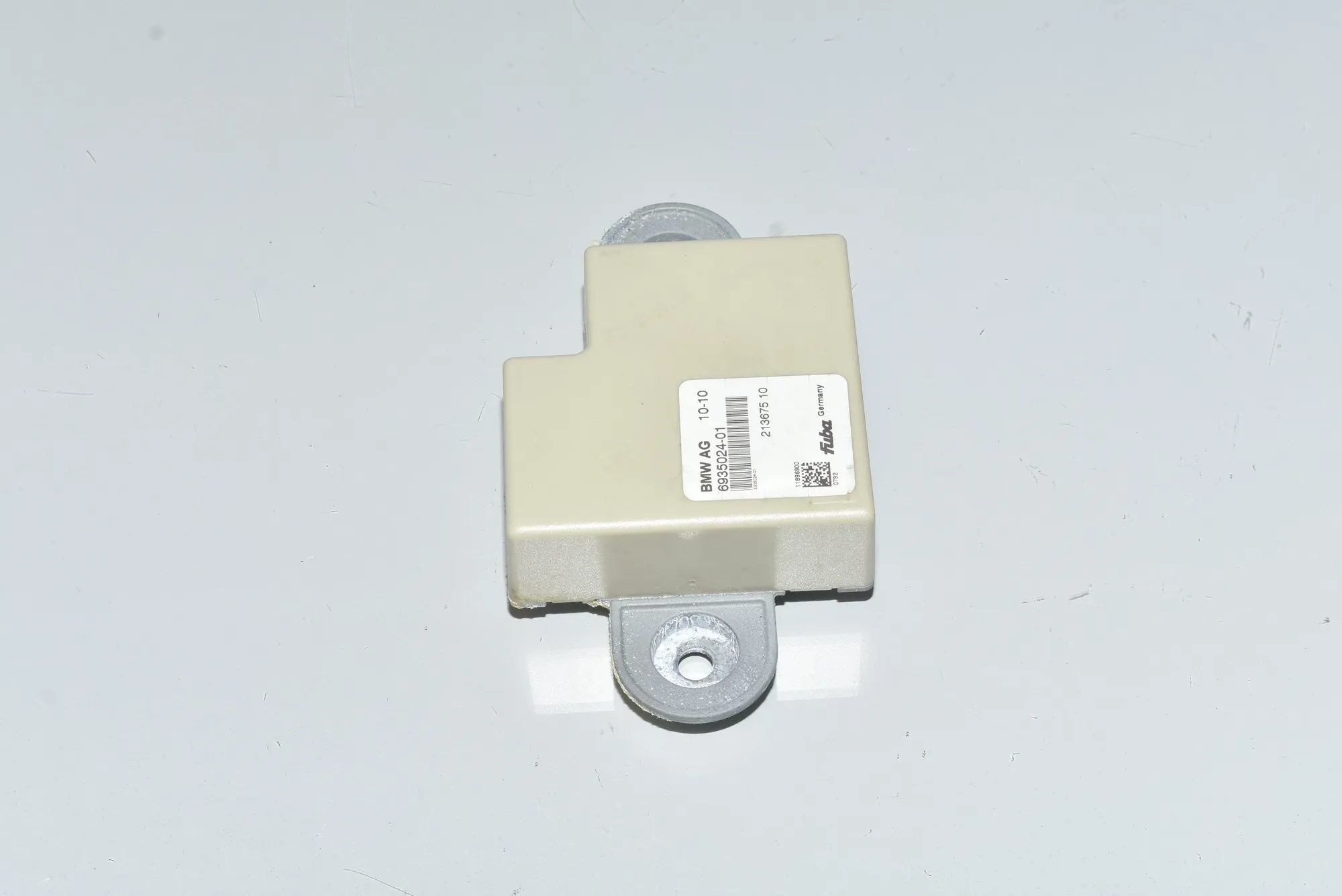 Antenna – OEM 65206935024 · BMW 3 (E90) 325 d 2010 – 2