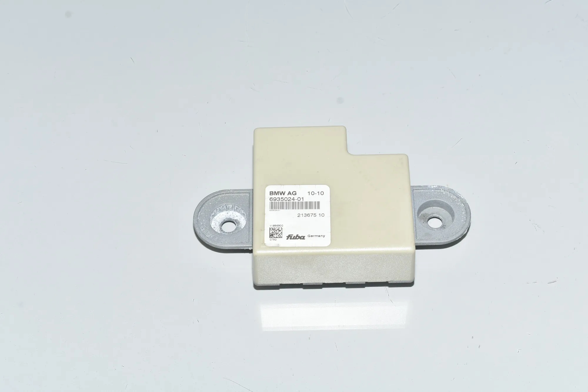 Antenna – OEM 65206935024 · BMW 3 (E90) 325 d 2010