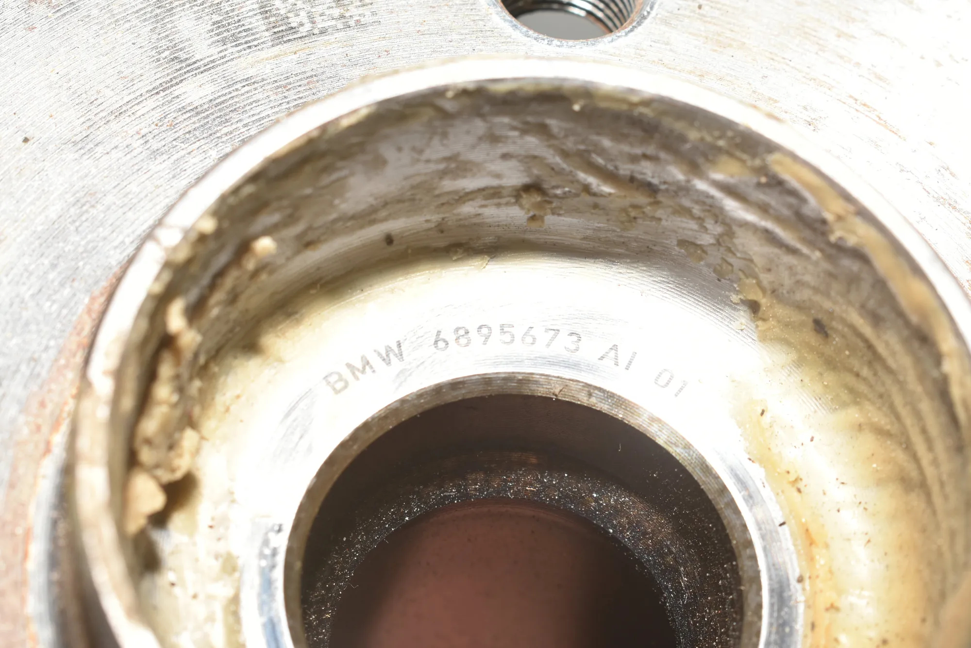 Rear Left Wheel Bearing – OEM 31206895673 · BMW X7 (G07) BMW X7 (G07) xDrive M 50 D 2020 – 4