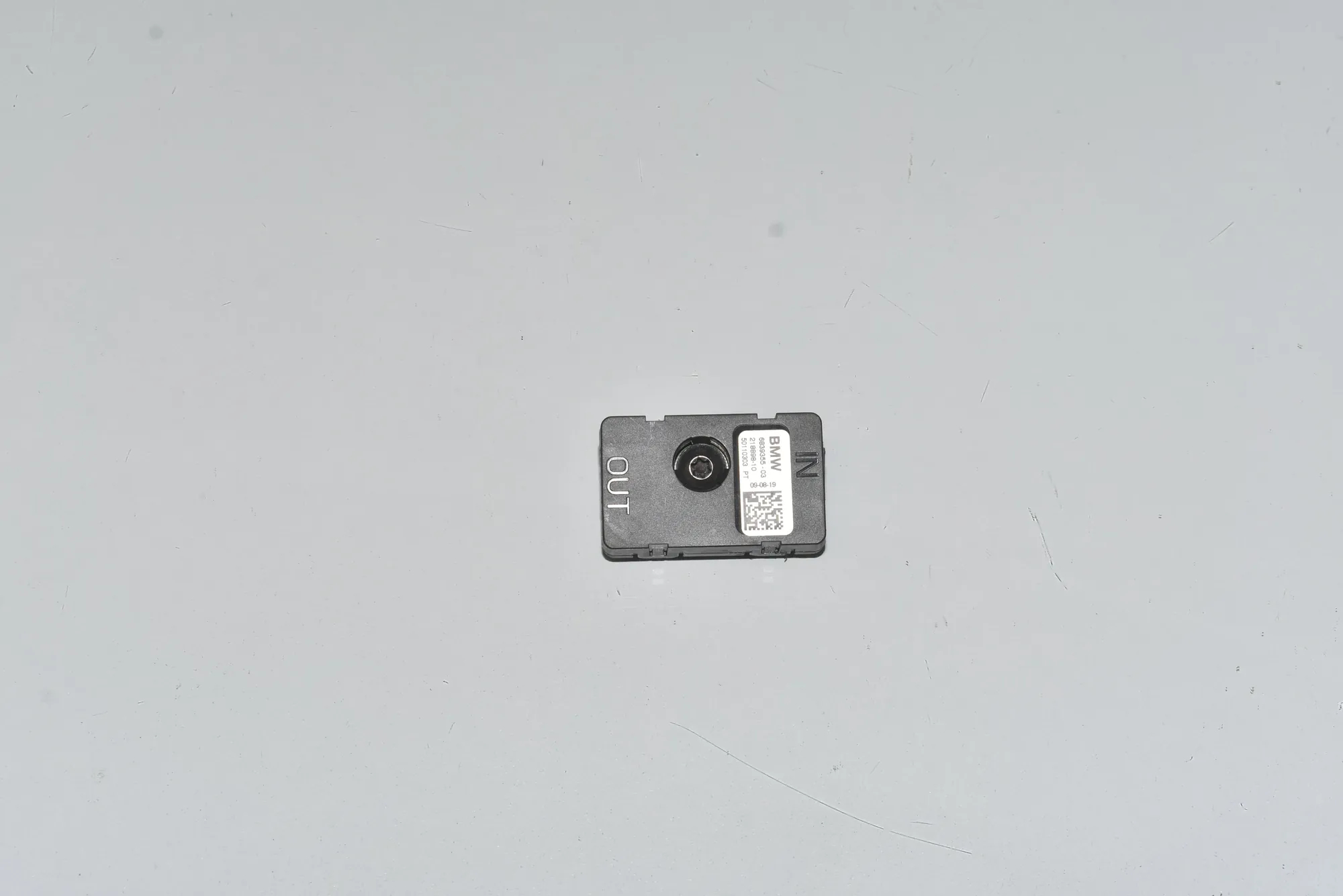 Antenna – OEM 65206839355 · BMW X7 (G07) BMW X7 (G07) xDrive M 50 D 2020