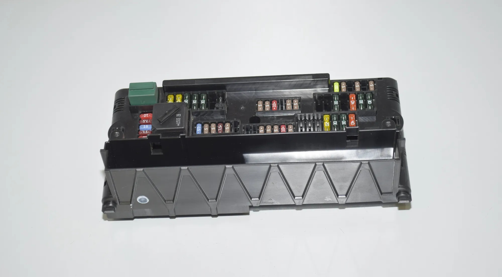 Fuse Box – OEM 9210863 · BMW X3 (F25) xDrive 20 d 2012 – 2