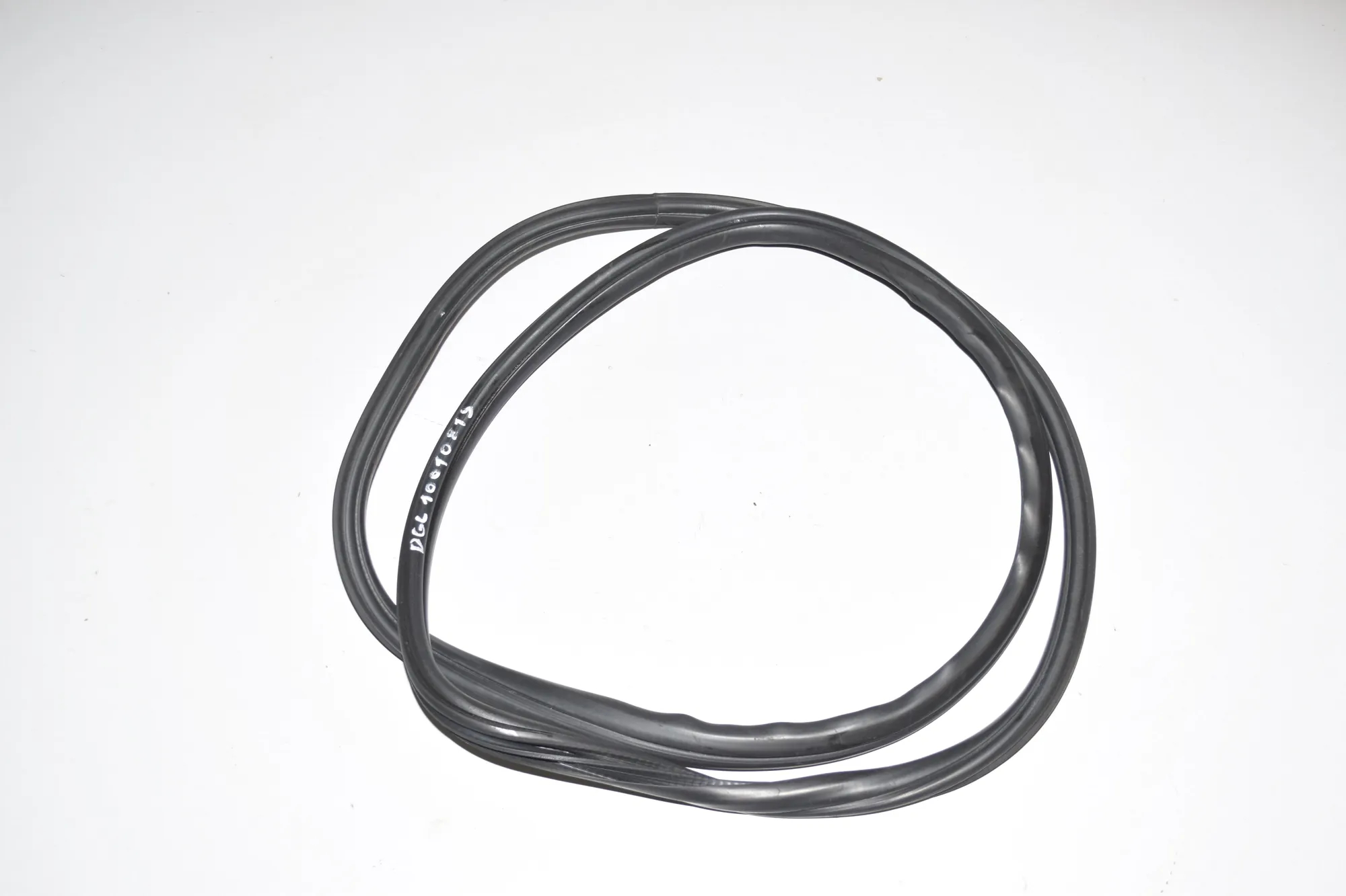 Rear Right Door Seal Rubber – OEM 7396556 · BMW X3 (F25) xDrive 20 d 2012 – 2