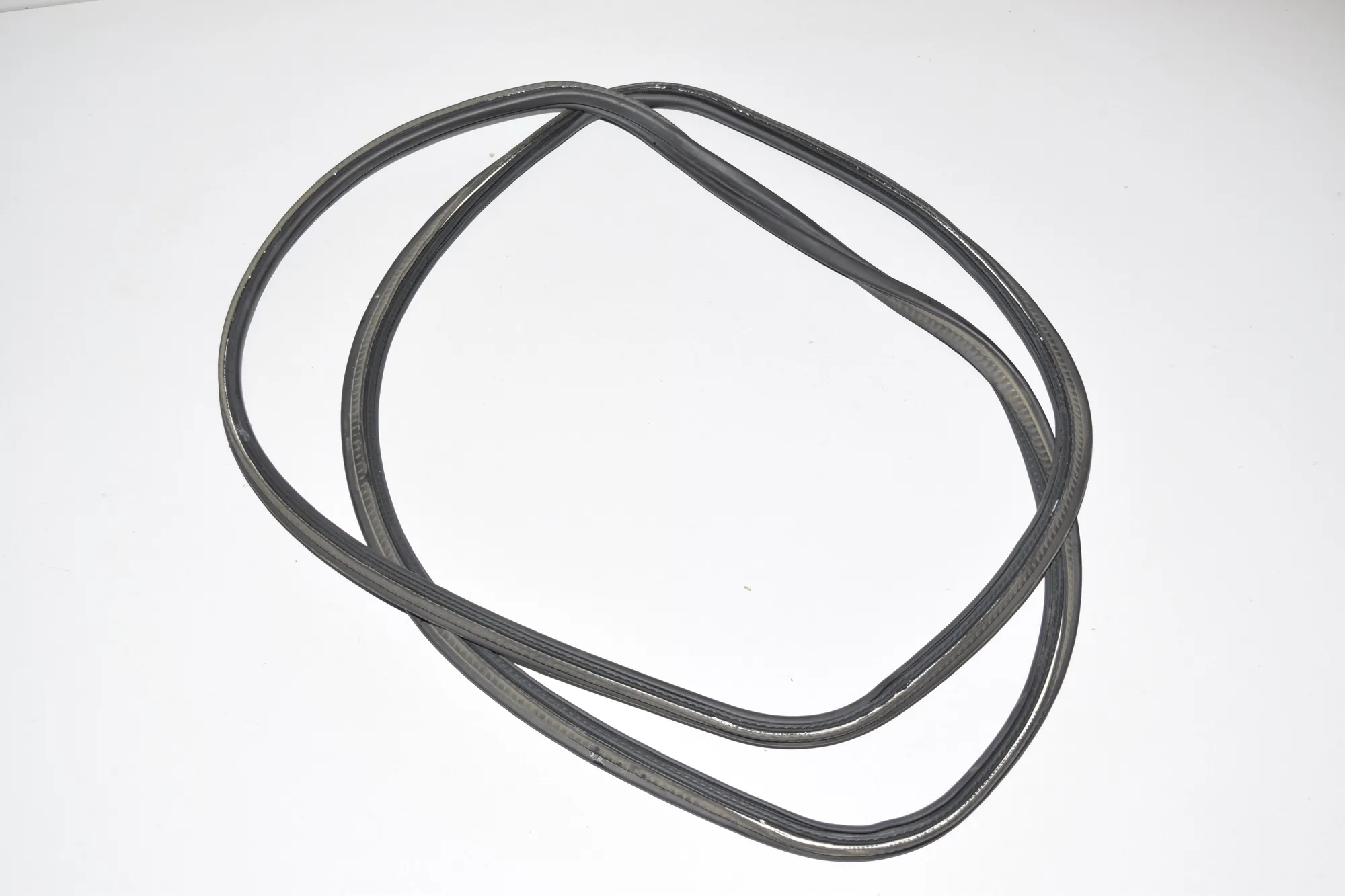 Tailgate Rubber Seal – OEM 7211292 · BMW X3 (F25) xDrive 20 d 2012 – 2
