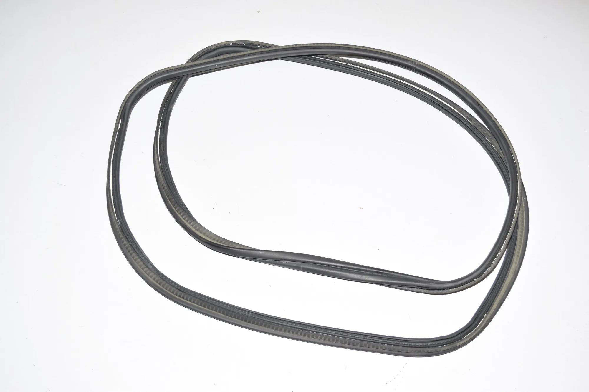 Tailgate Rubber Seal – OEM 7211292 · BMW X3 (F25) xDrive 20 d 2012