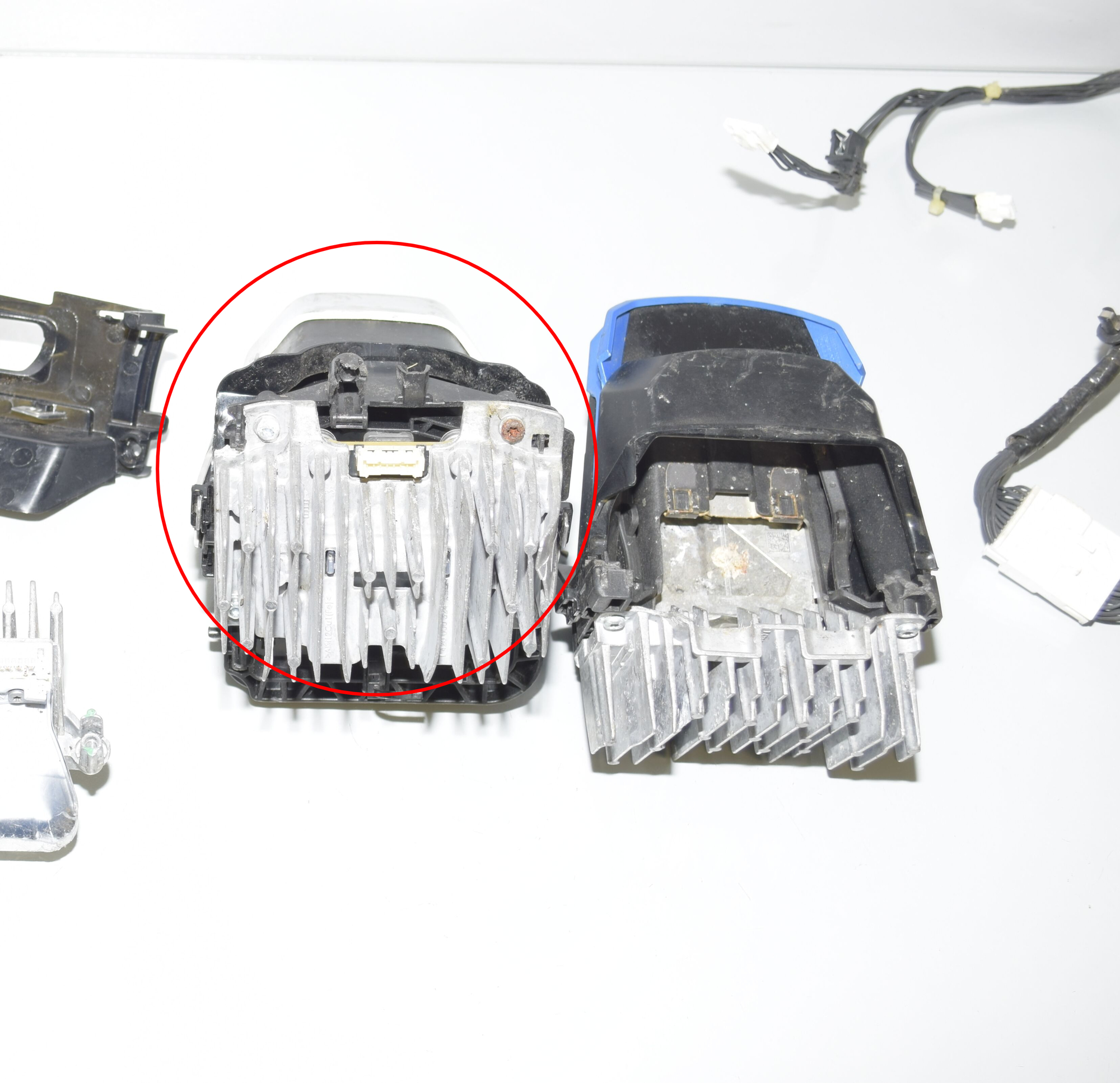 LED Lights Control Unit – OEM 6002TK1575 · BMW X7 (G07) BMW X7 (G07) xDrive M 50 D 2021 – 17
