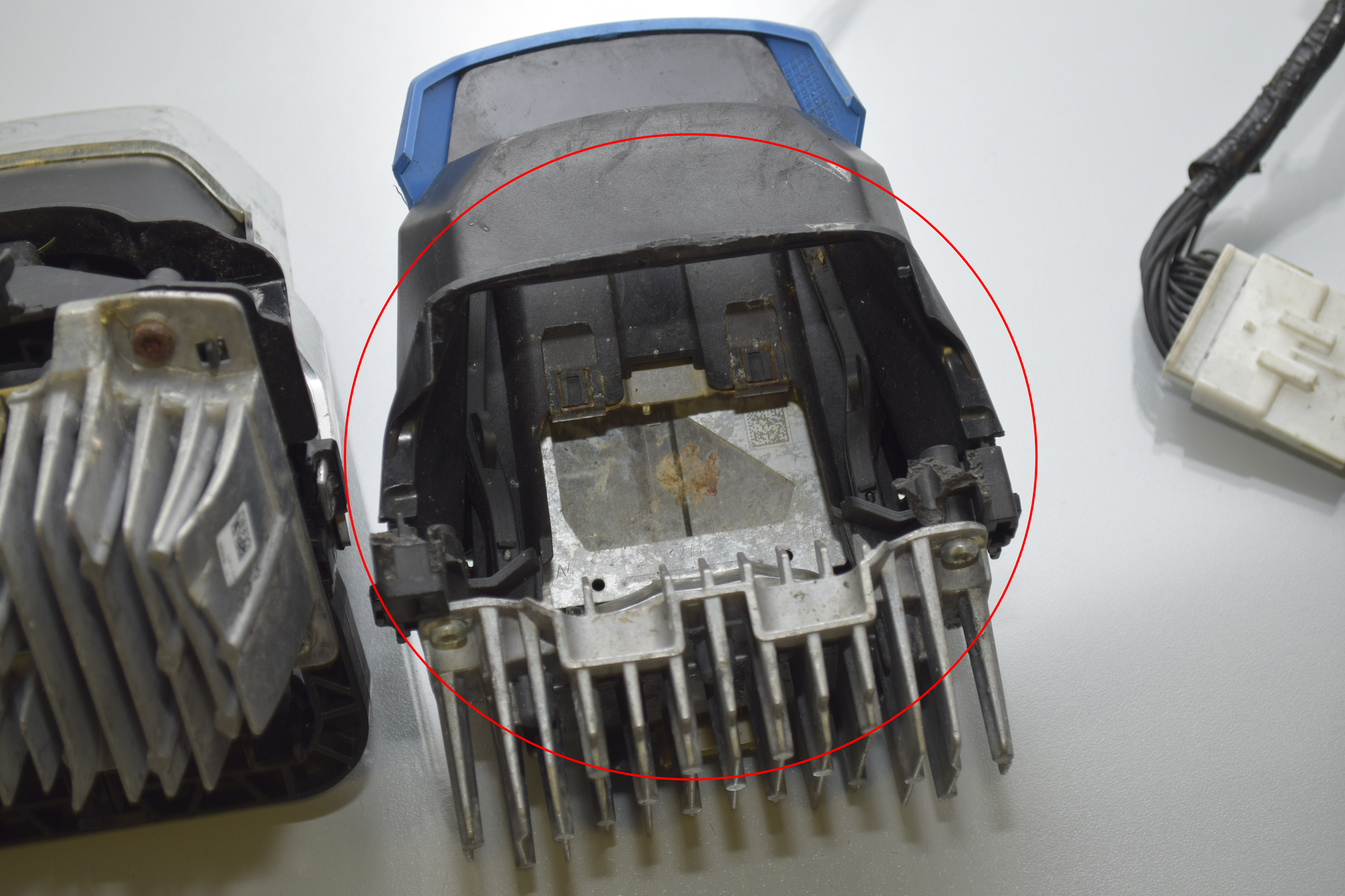 LED Lights Control Unit – OEM 6002TK1575 · BMW X7 (G07) BMW X7 (G07) xDrive M 50 D 2021 – 15