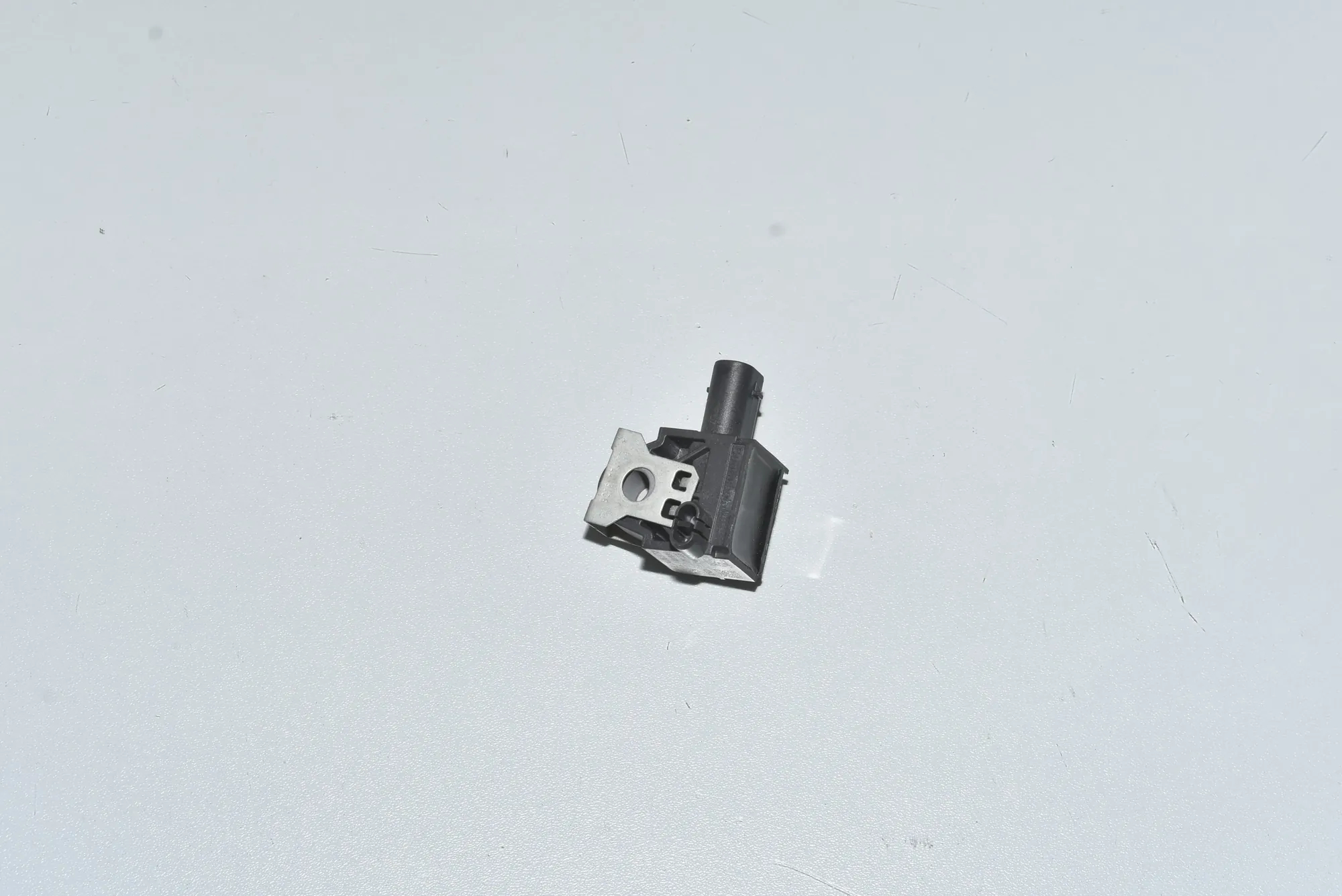 Front Right Impact Sensor – OEM 65779224177 · BMW 5 (F10) 535 d xDrive 2015 – 2