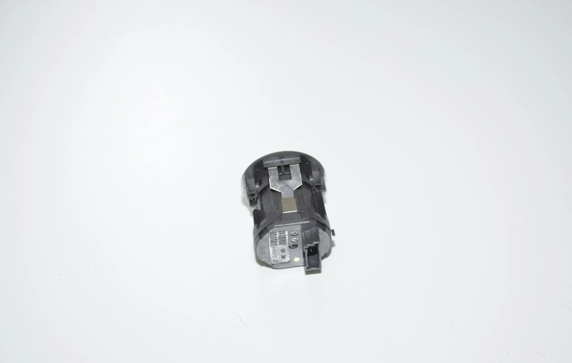 SRS Switch – OEM 9483731 · BMW X7 (G07) BMW X7 (G07) xDrive M 50 D 2020 – 3