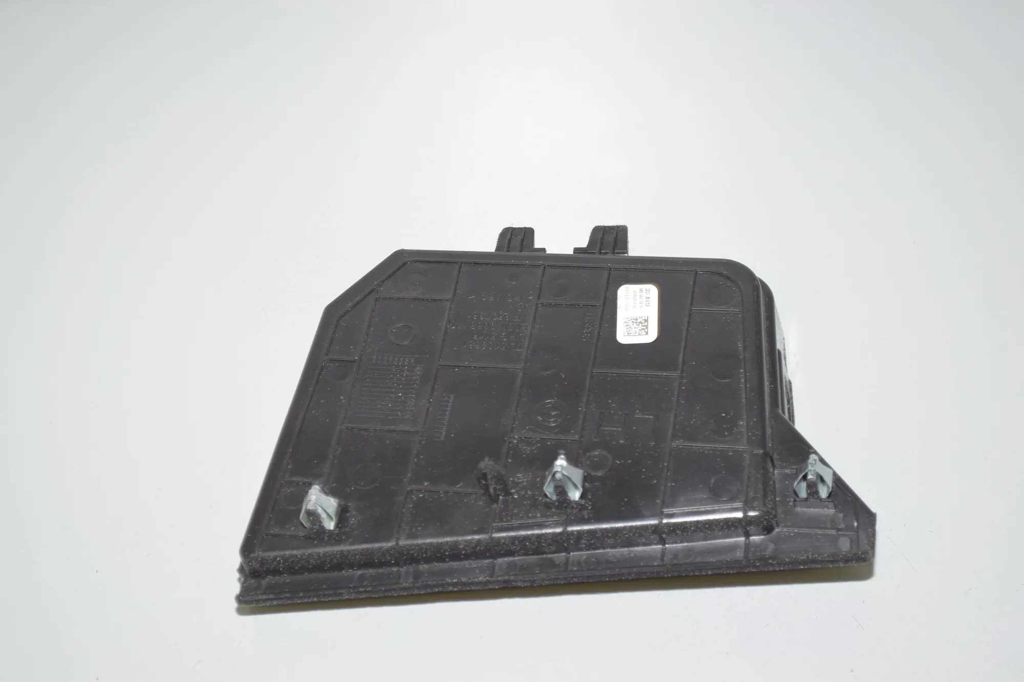 Center Console Trim – OEM 9868445 · BMW X7 (G07) BMW X7 (G07) xDrive M 50 D 2020 – 3