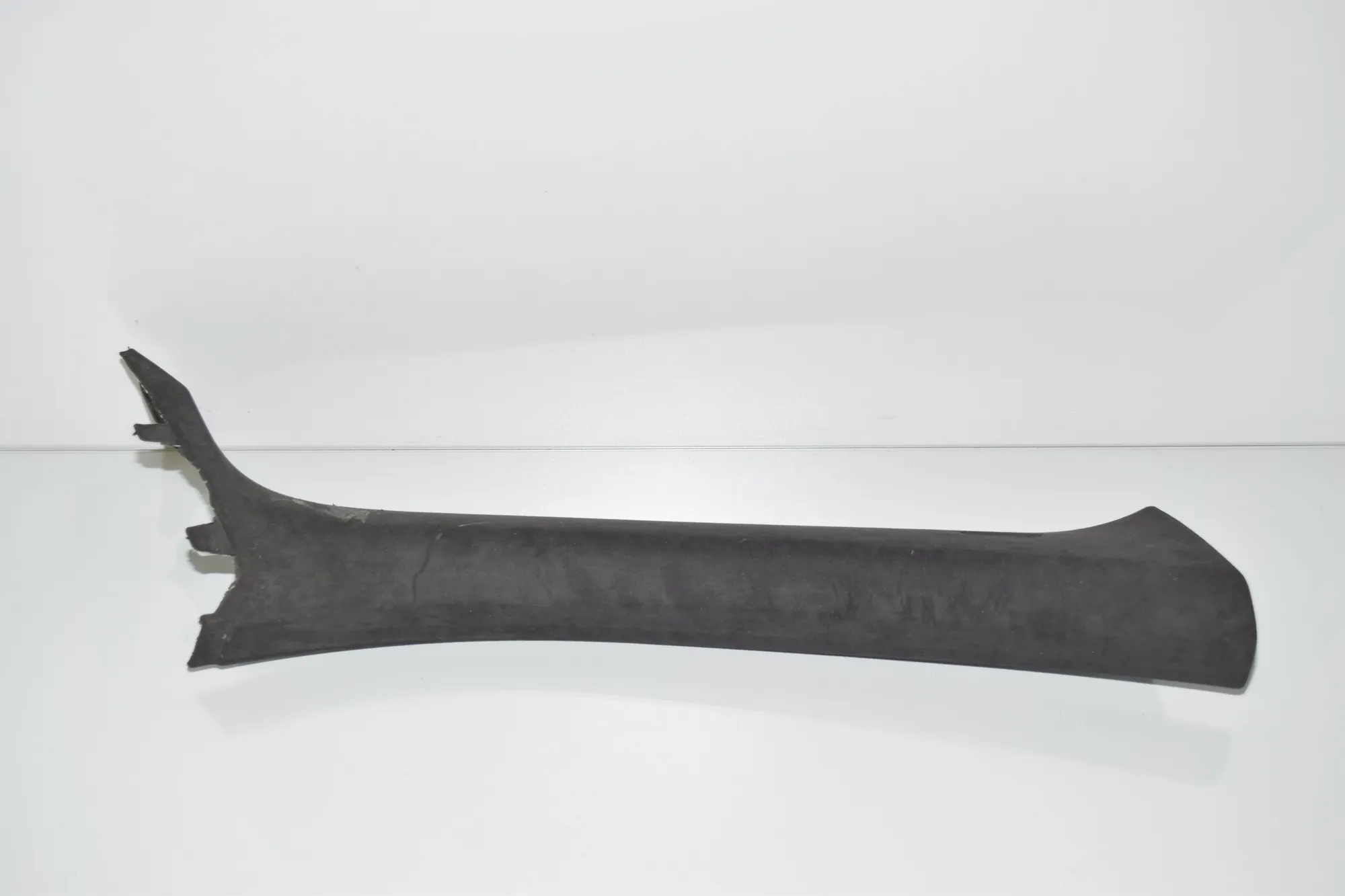 Front Right A Pillar Trim – OEM 5A0DA42 · BMW X7 (G07) BMW X7 (G07) xDrive M 50 D 2020