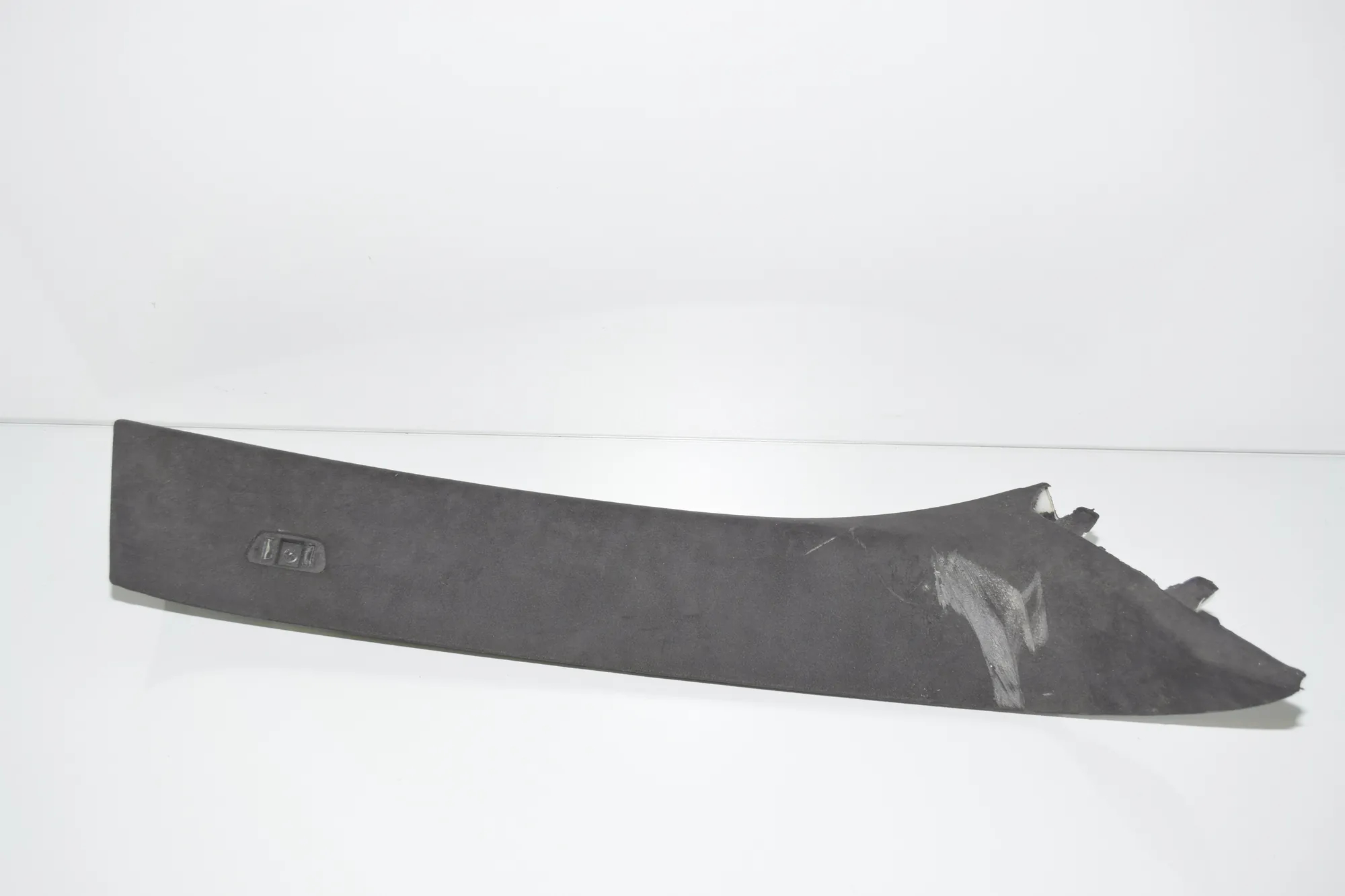 Front Right A Pillar Trim – OEM 5A0DA42 · BMW X7 (G07) BMW X7 (G07) xDrive M 50 D 2020 – 2