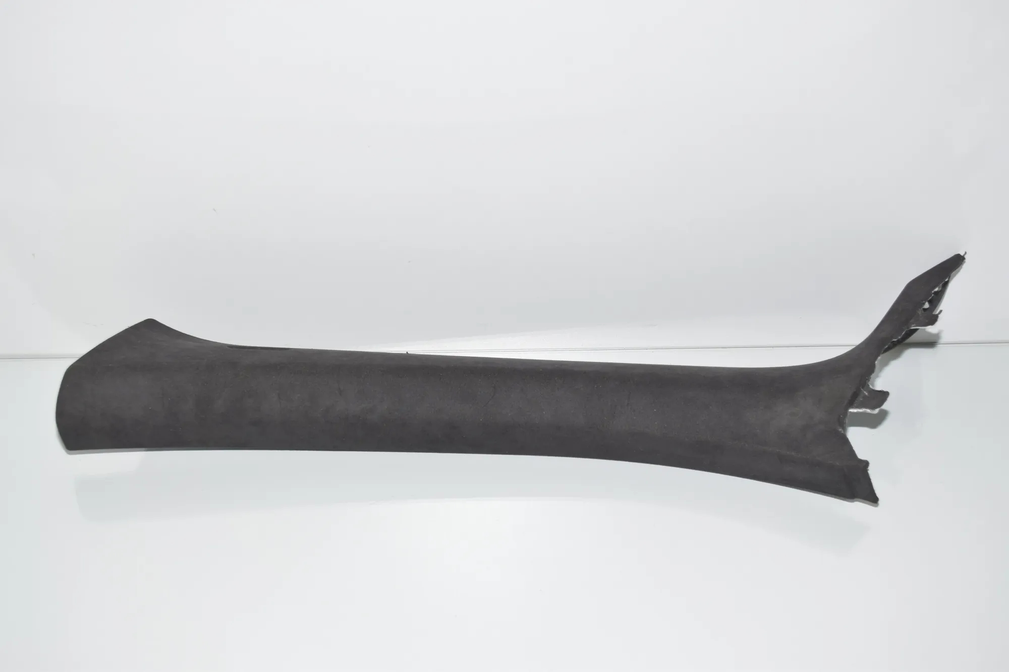 Front Left A Pillar Trim – OEM 5A0DA41 · BMW X7 (G07) BMW X7 (G07) xDrive M 50 D 2020 – 2
