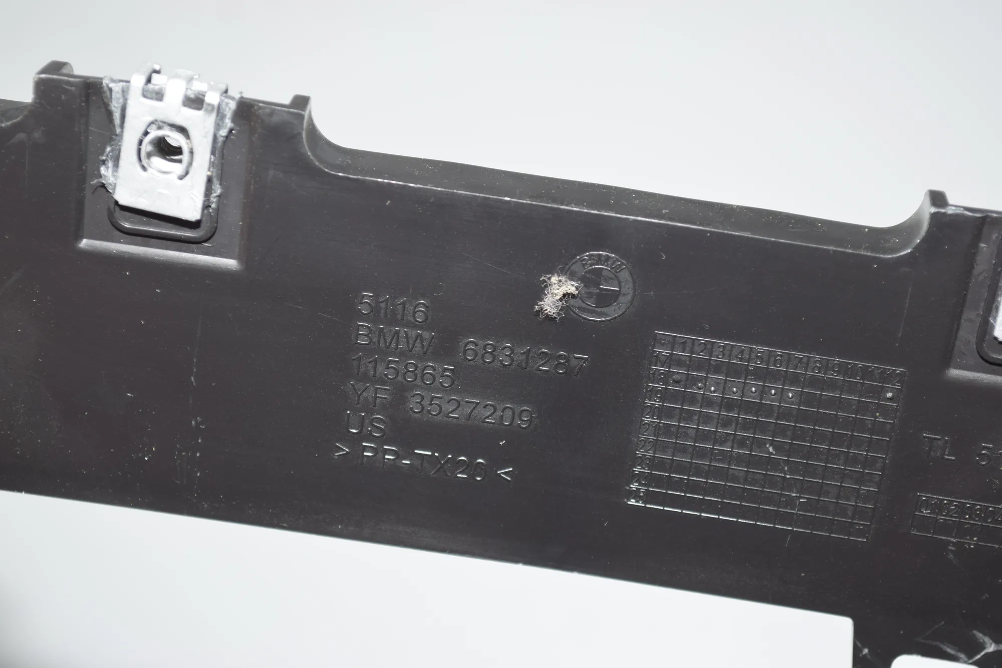 Other Interior Parts – OEM 51166831287 · BMW X7 (G07) BMW X7 (G07) xDrive M 50 D 2020 – 5
