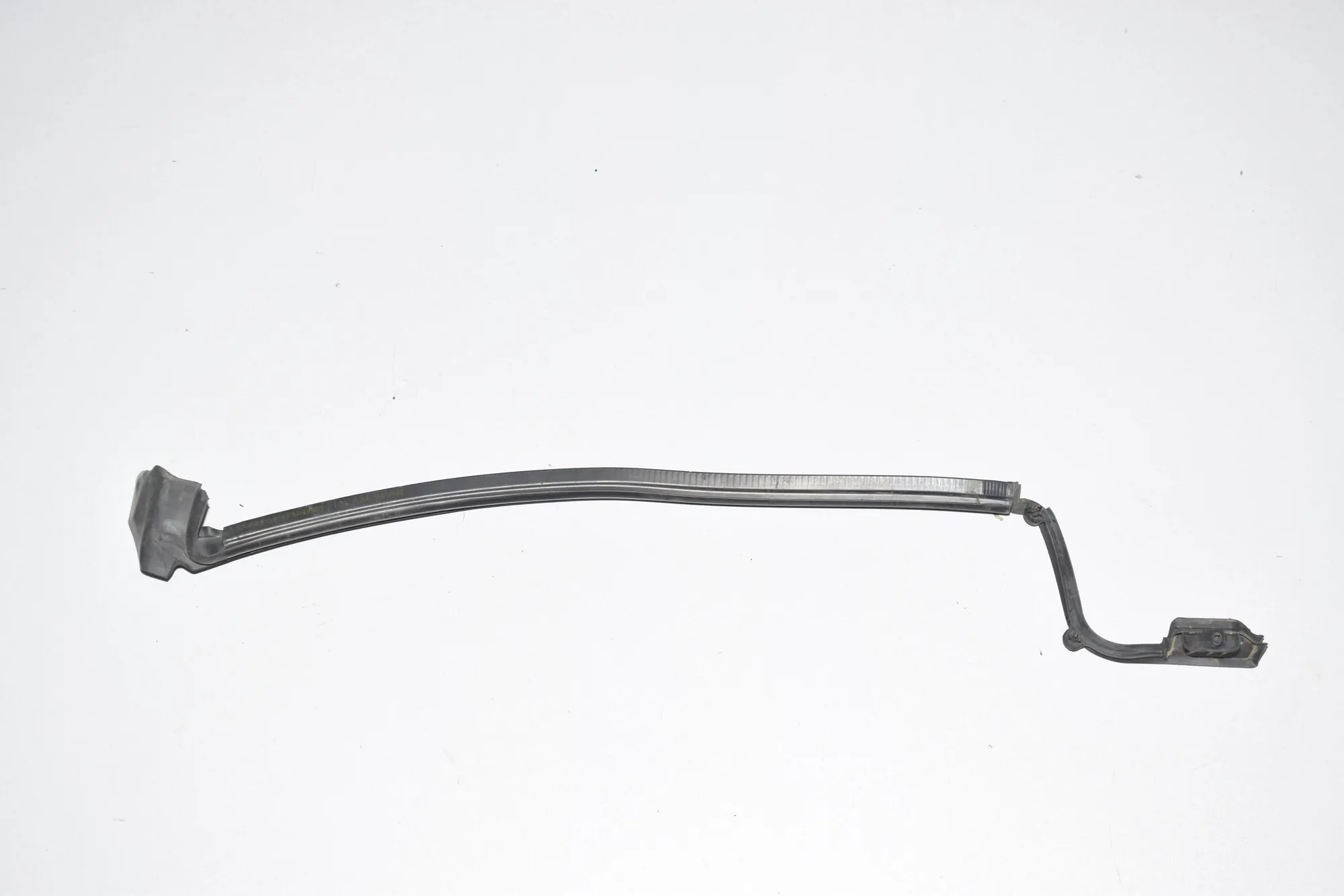 Rear Right Door Seal Rubber – OEM 7301746 · BMW i3 (I01) Hybrid 2017 – 4
