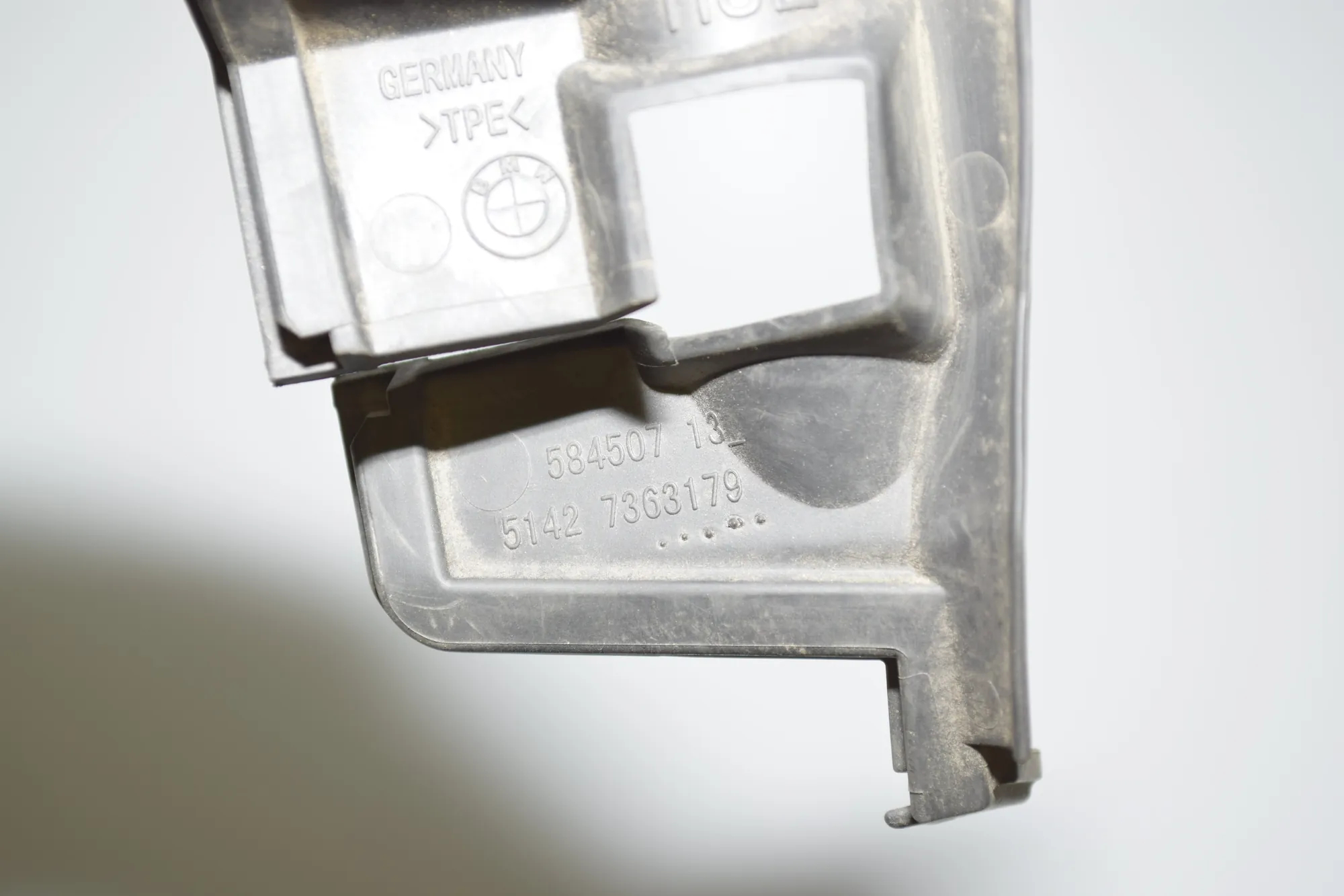 Other Body Parts – OEM 7362690 · BMW i3 (I01) Hybrid 2017 – 5
