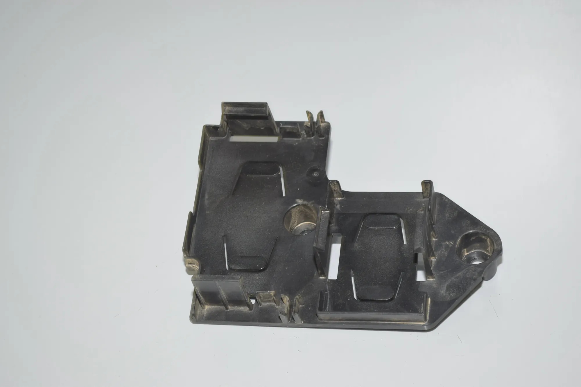 Bracket – OEM 9305949 · BMW i3 (I01) Hybrid 2017 – 3