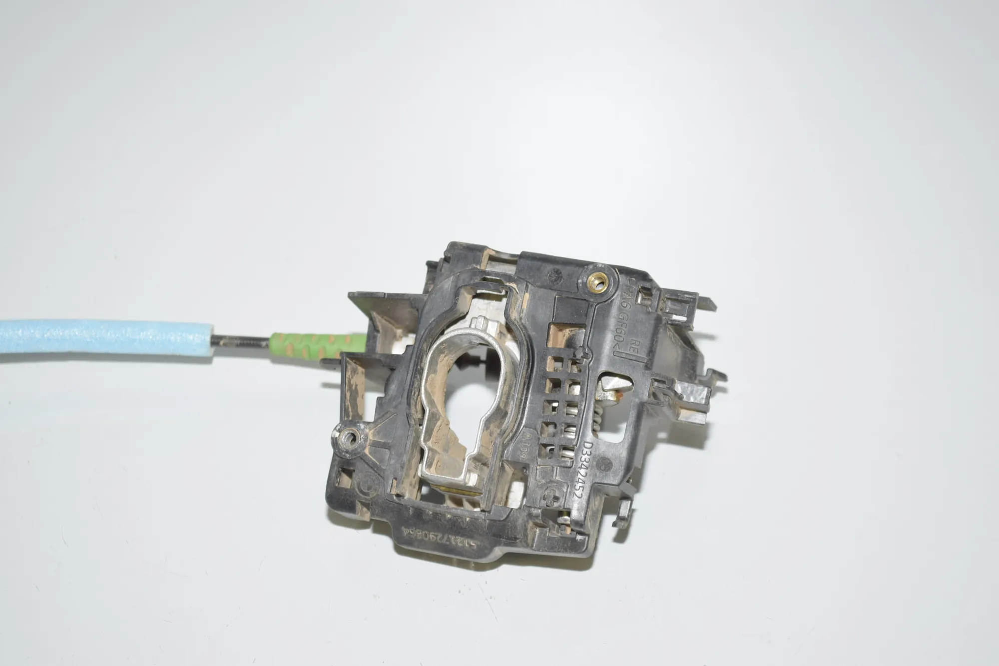 Front Right Door Lock – OEM 7281934 · BMW i3 (I01) Hybrid 2017 – 3
