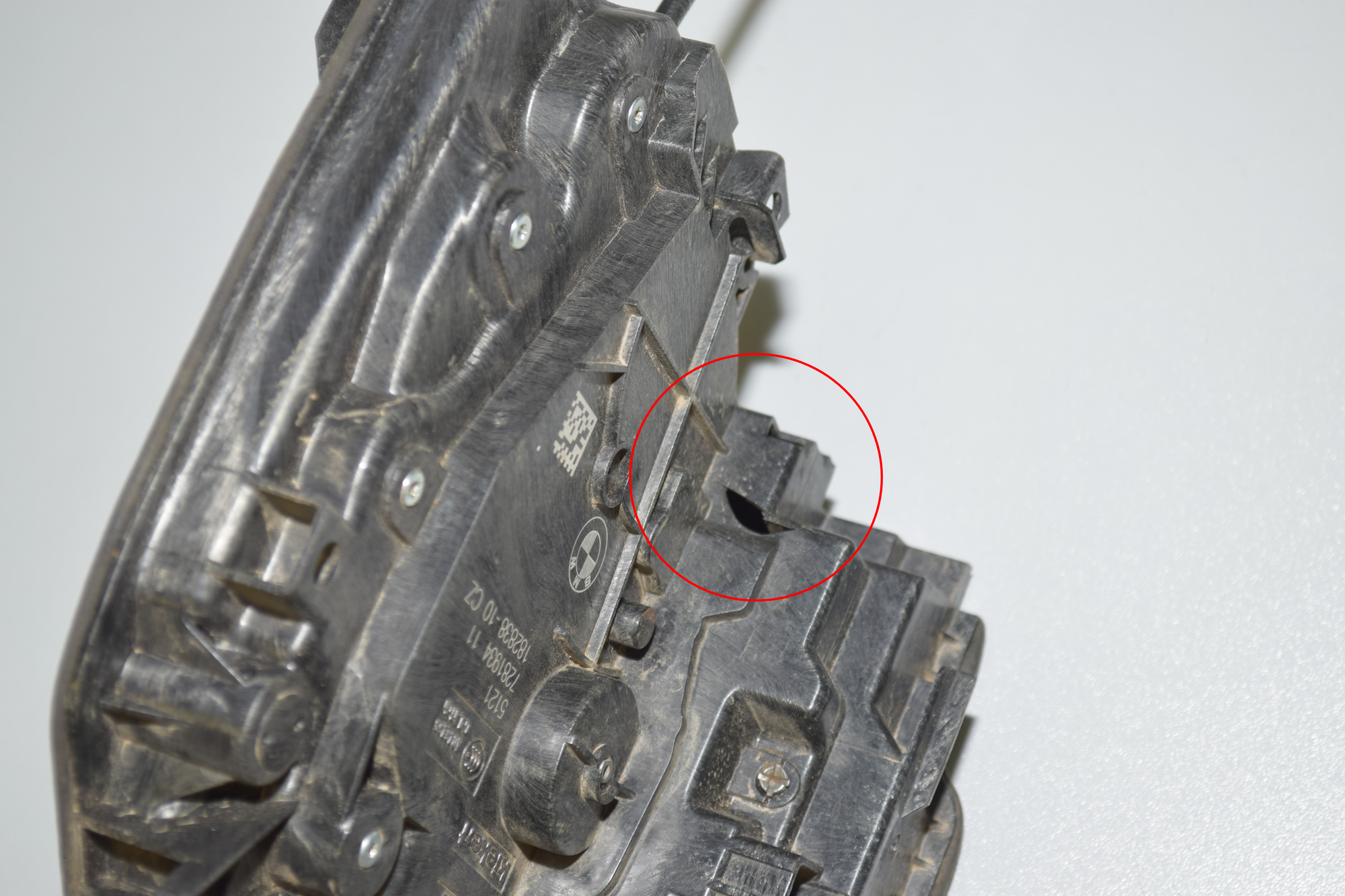 Front Right Door Lock – OEM 7281934 · BMW i3 (I01) Hybrid 2017 – 8